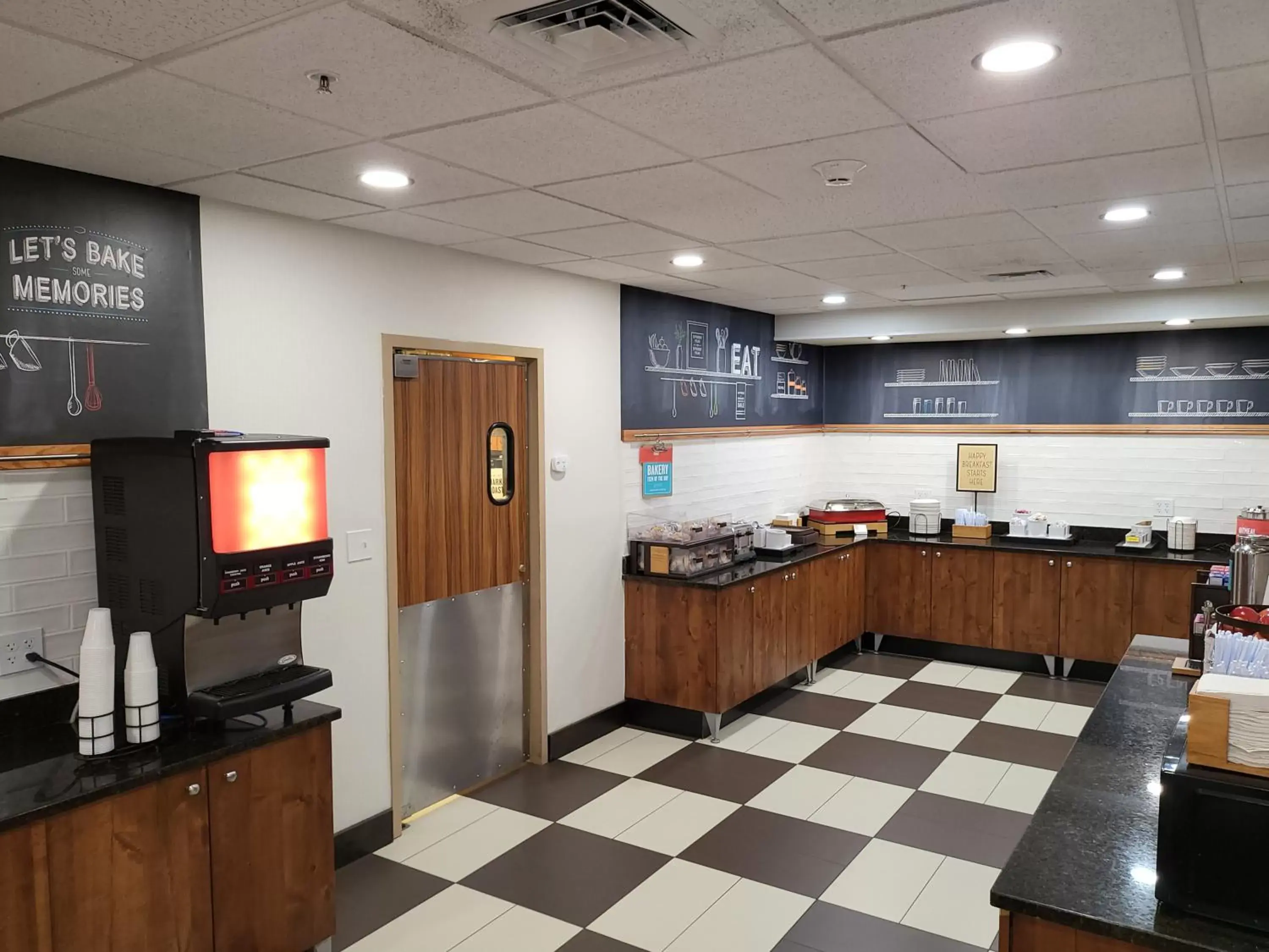 Breakfast in Hampton Inn Billings Breakfast in Hampton Inn Billings