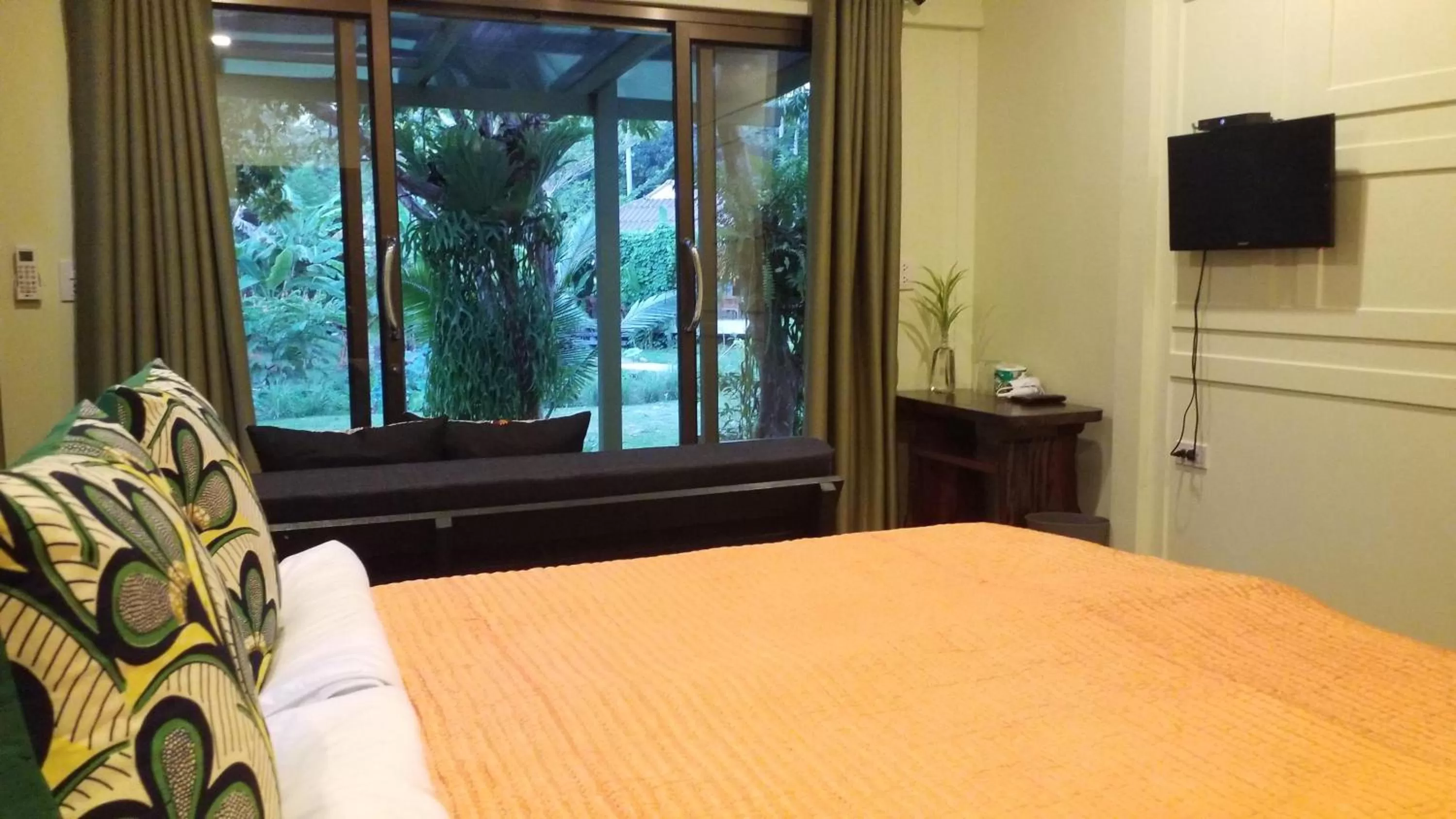 Bedroom, Bed in Baan Bua Cottage SHA EXTRA PLUS B5510