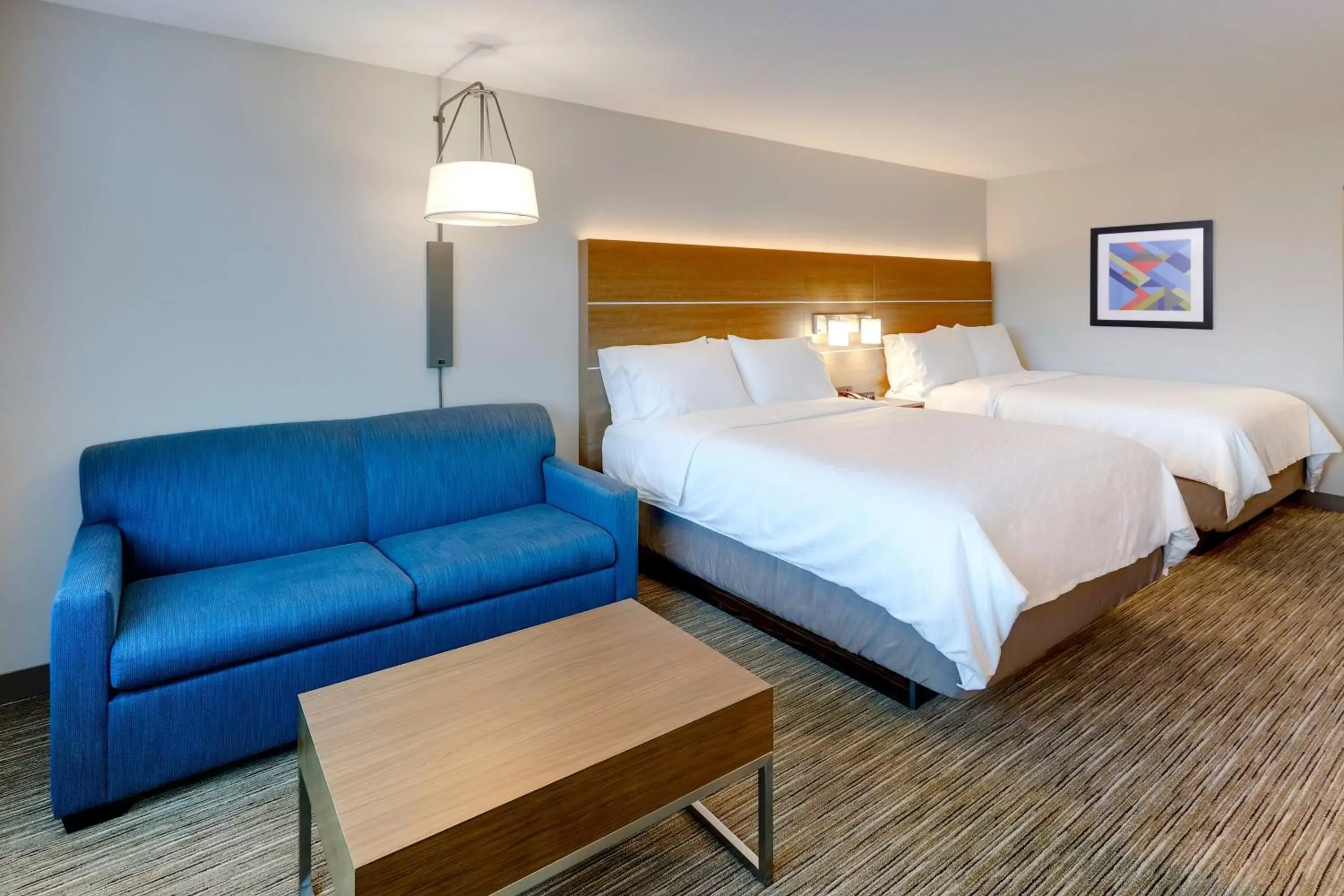 Photo of the whole room, Bed in Holiday Inn Express & Suites - Middletown - Goshen, an IHG Hotel