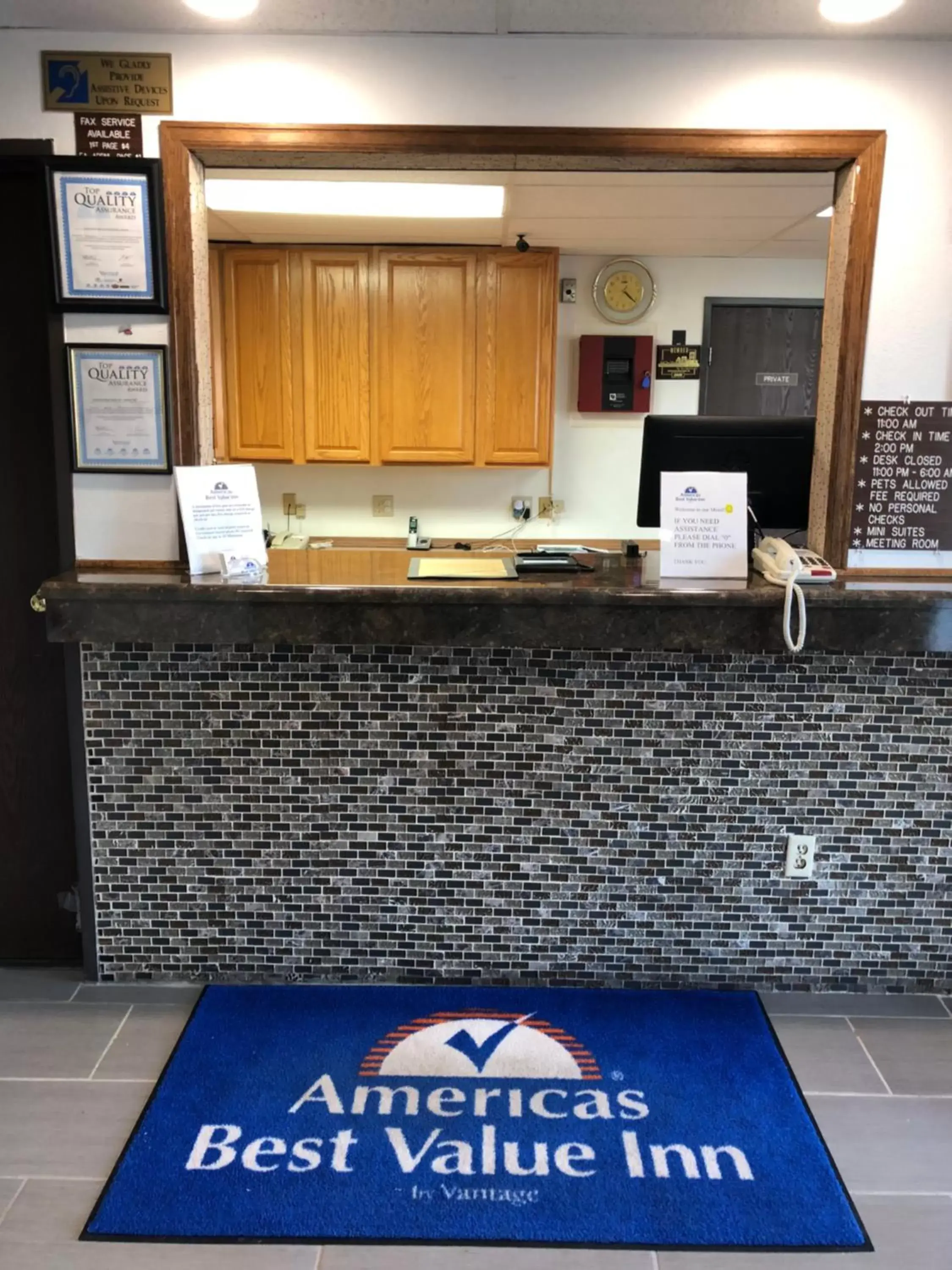 Americas Best Value Inn and Suites Sidney