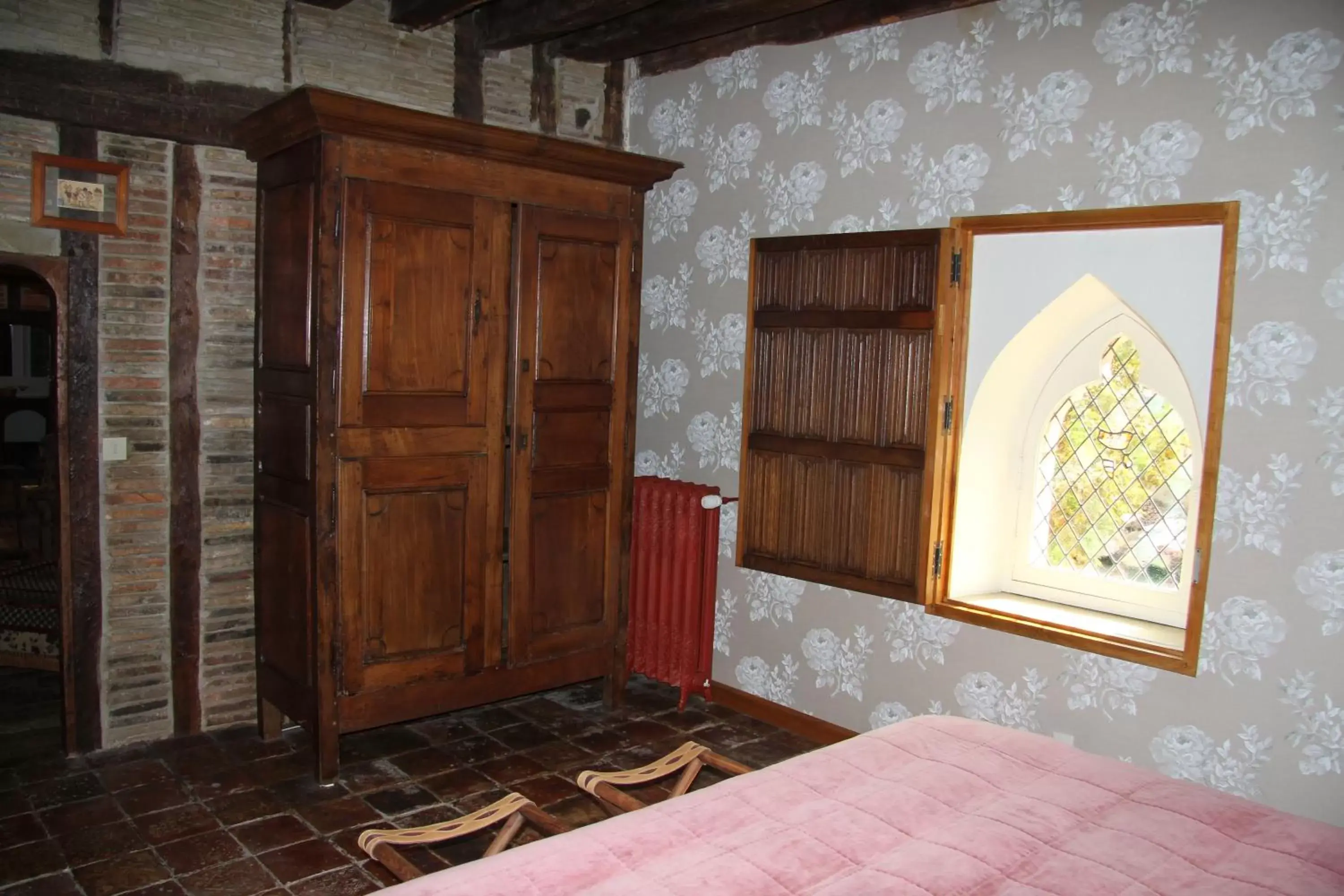 Photo of the whole room in Demeure des Vieux Bains