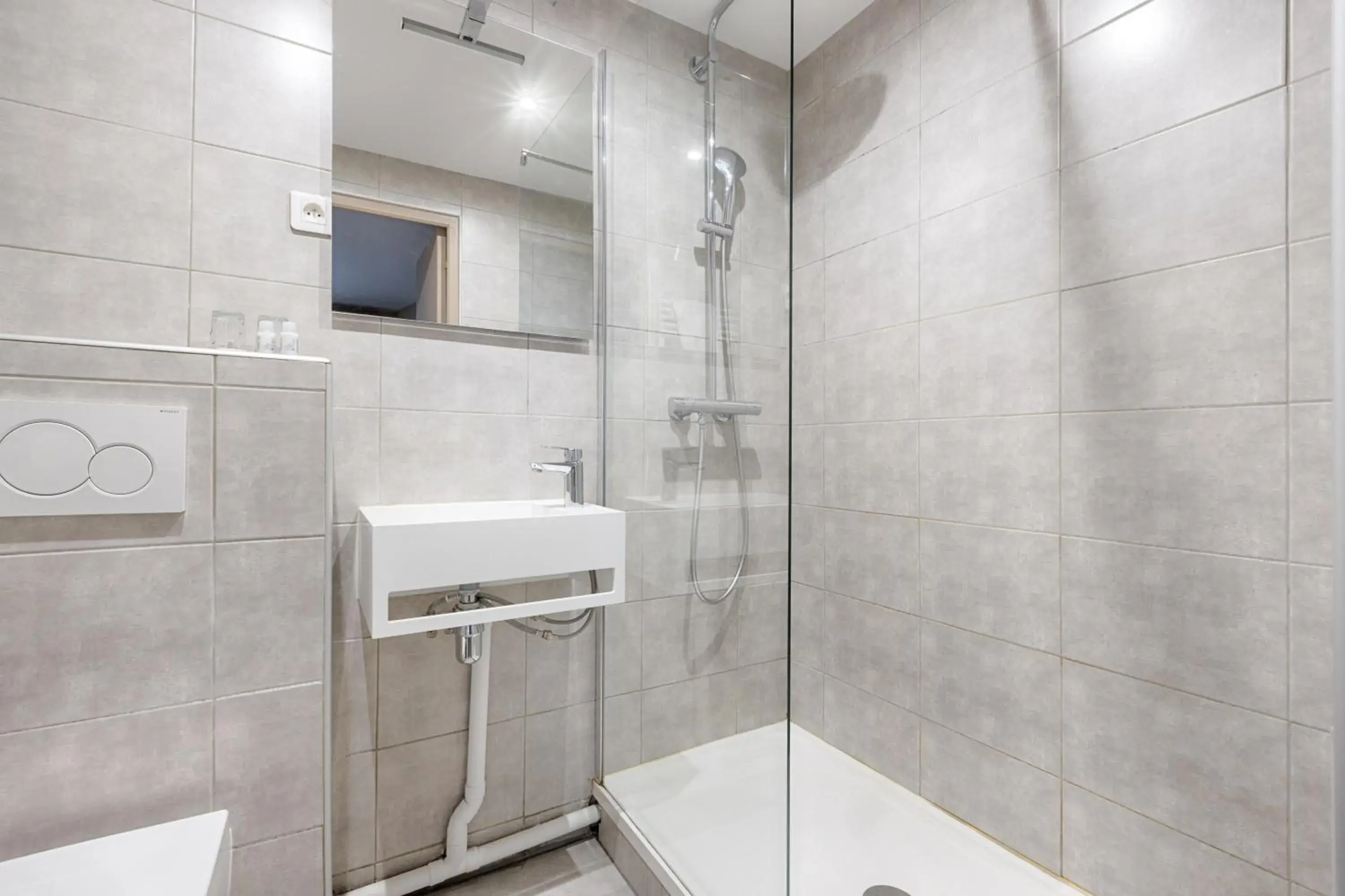 Bathroom in Hotel Marmotel Etoile