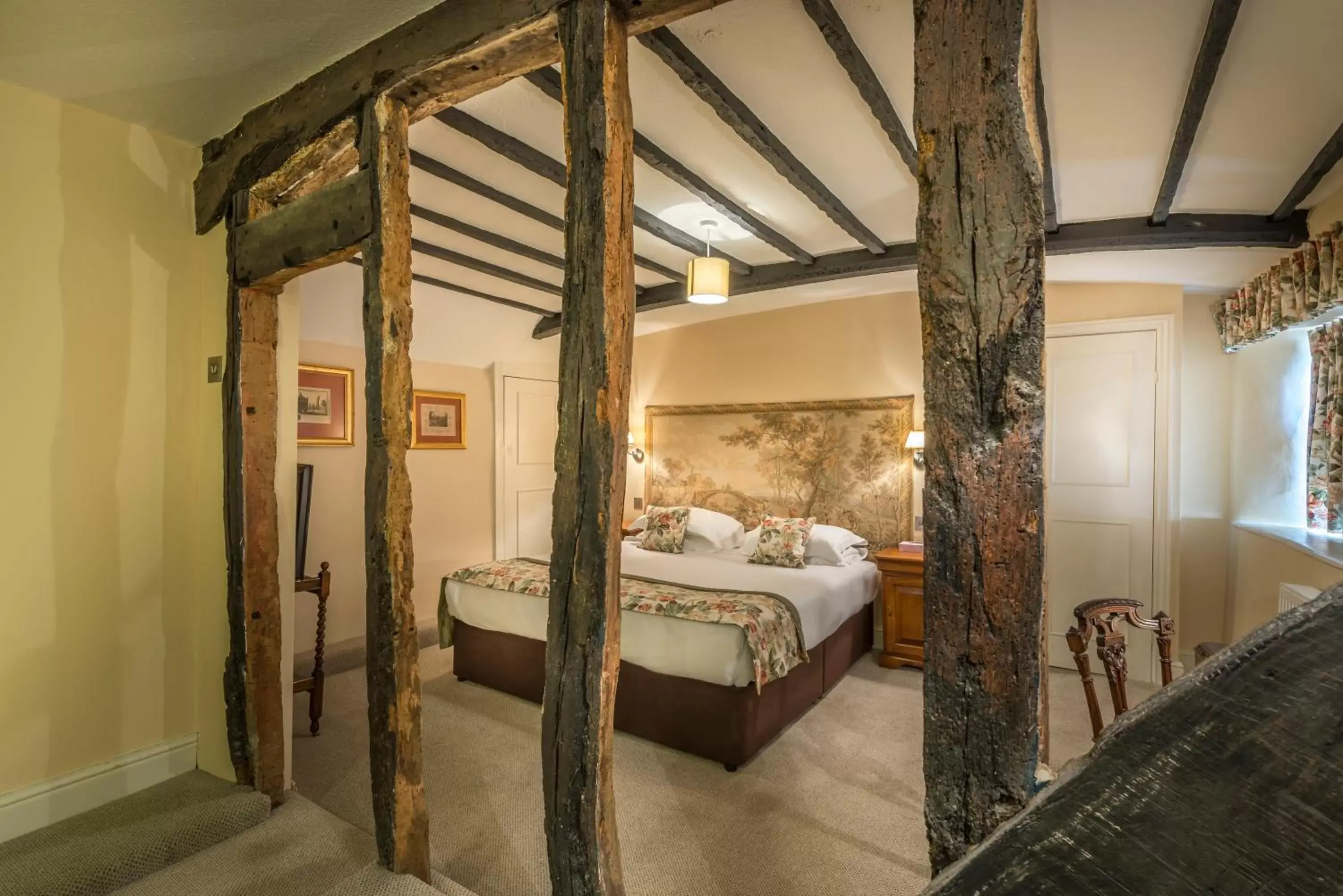 Bedroom, Bathroom in The Talbot Hotel, Oundle , Near Peterborough