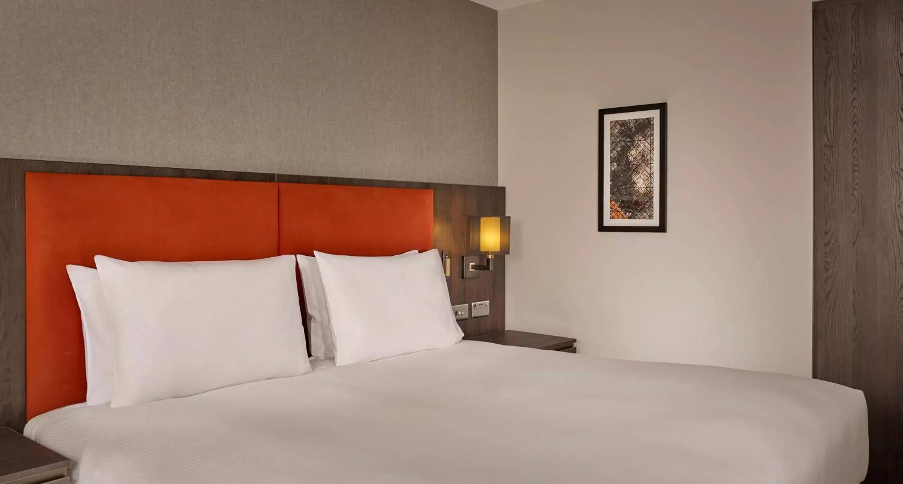 Bed in DoubleTree by Hilton Sheffield Park