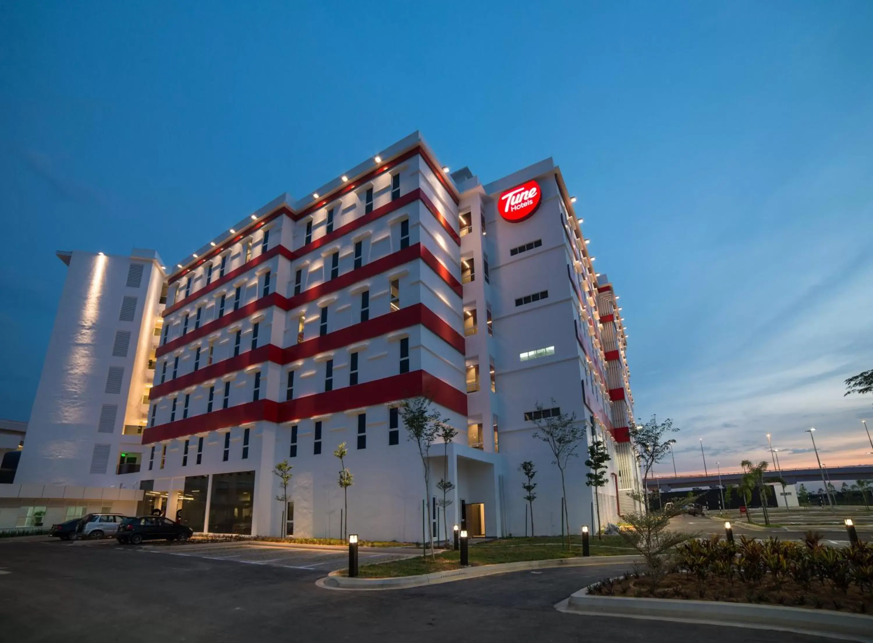 Facade/entrance, Property Building in Tune Hotel KLIA-KLIA2, Airport Transit Hotel