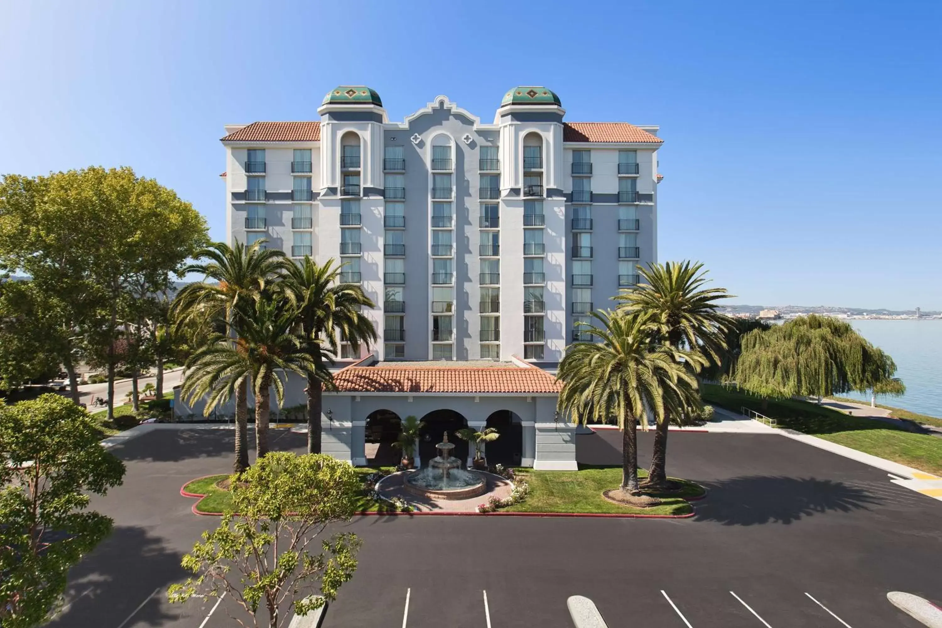 Lobby or reception, Property Building in Embassy Suites San Francisco Airport - Waterfront