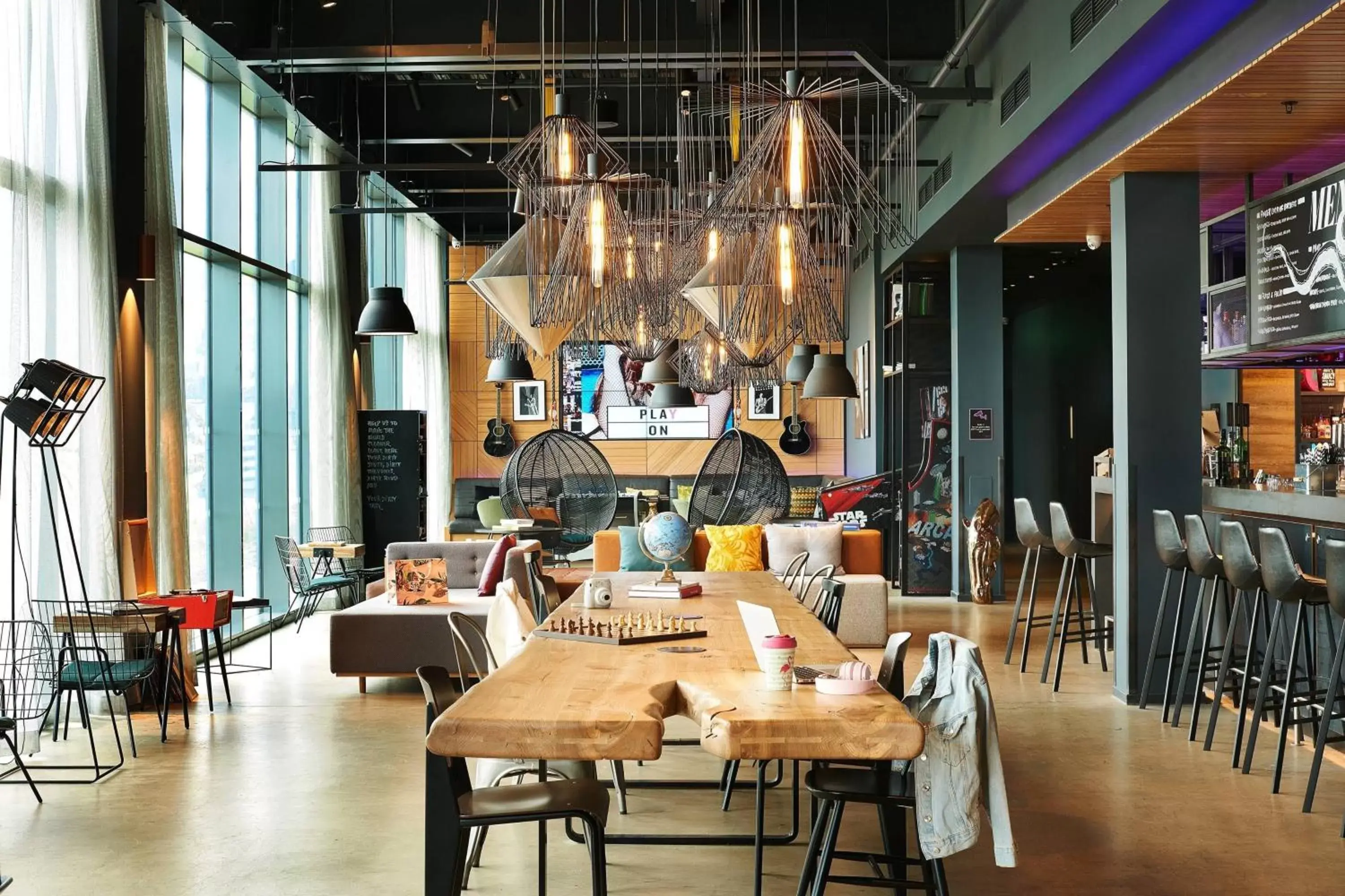 Living room, Restaurant/Places to Eat in Moxy Edinburgh Airport