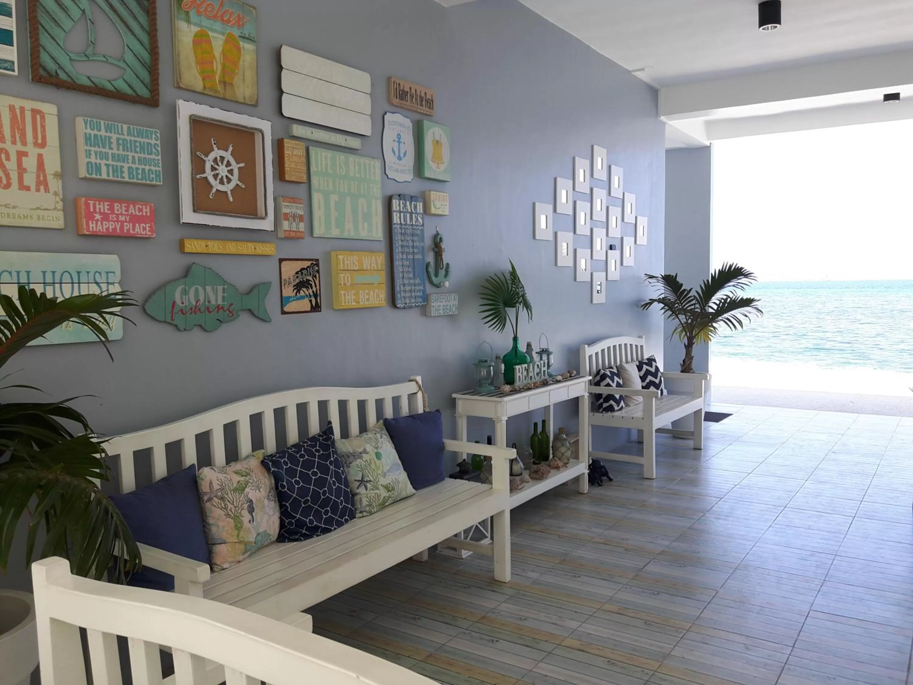 Decorative detail in Down South 118 Beach Resort