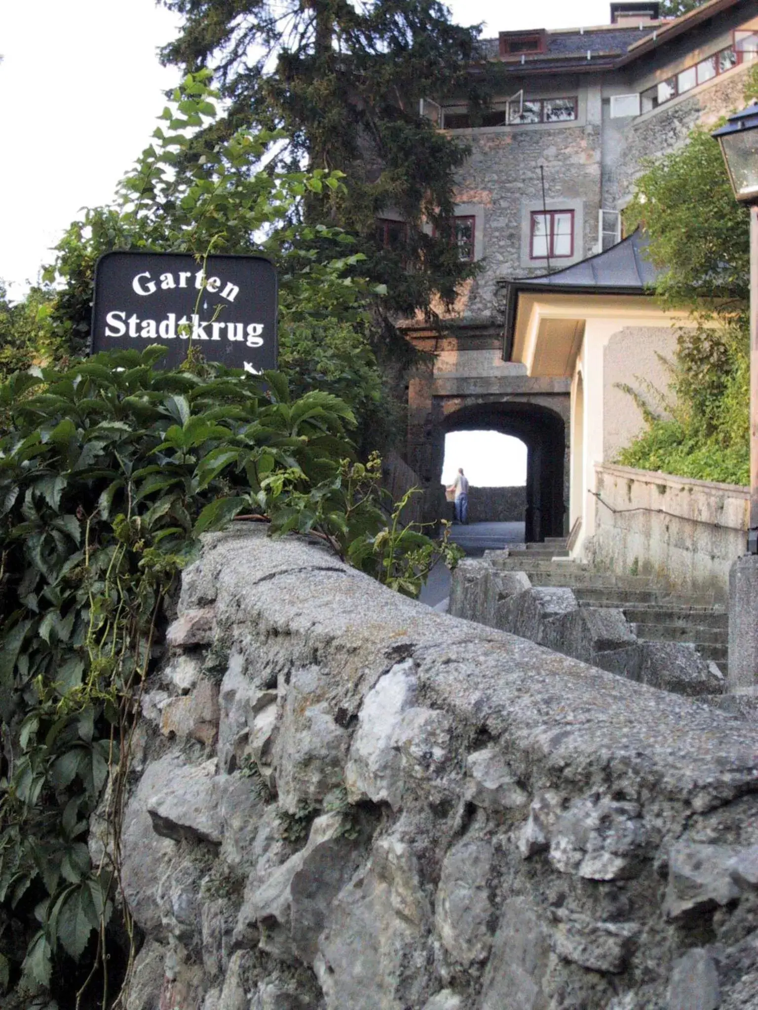 Garden, Property Building in Altstadt Hotel Stadtkrug