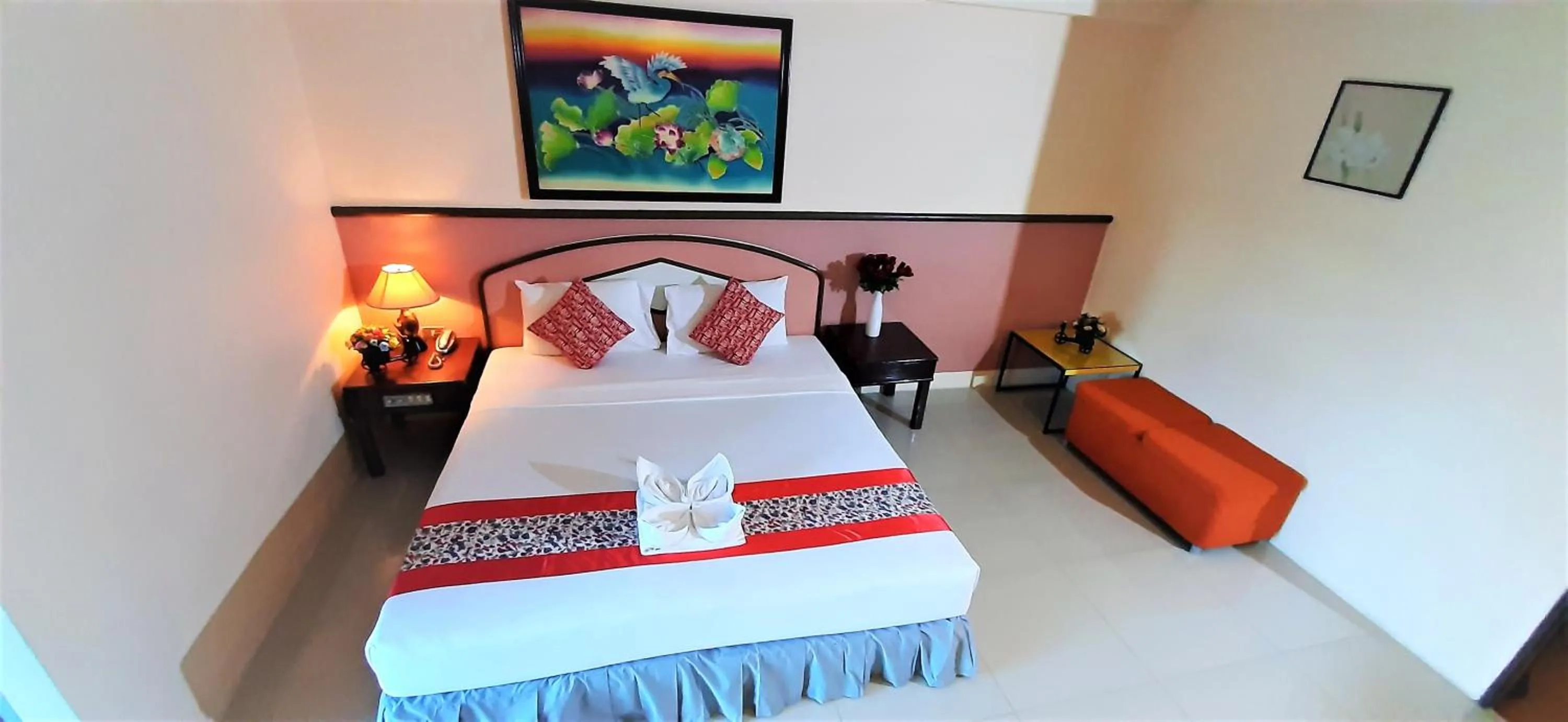 Bed in La Moon At Phuket - SHA Extra Plus