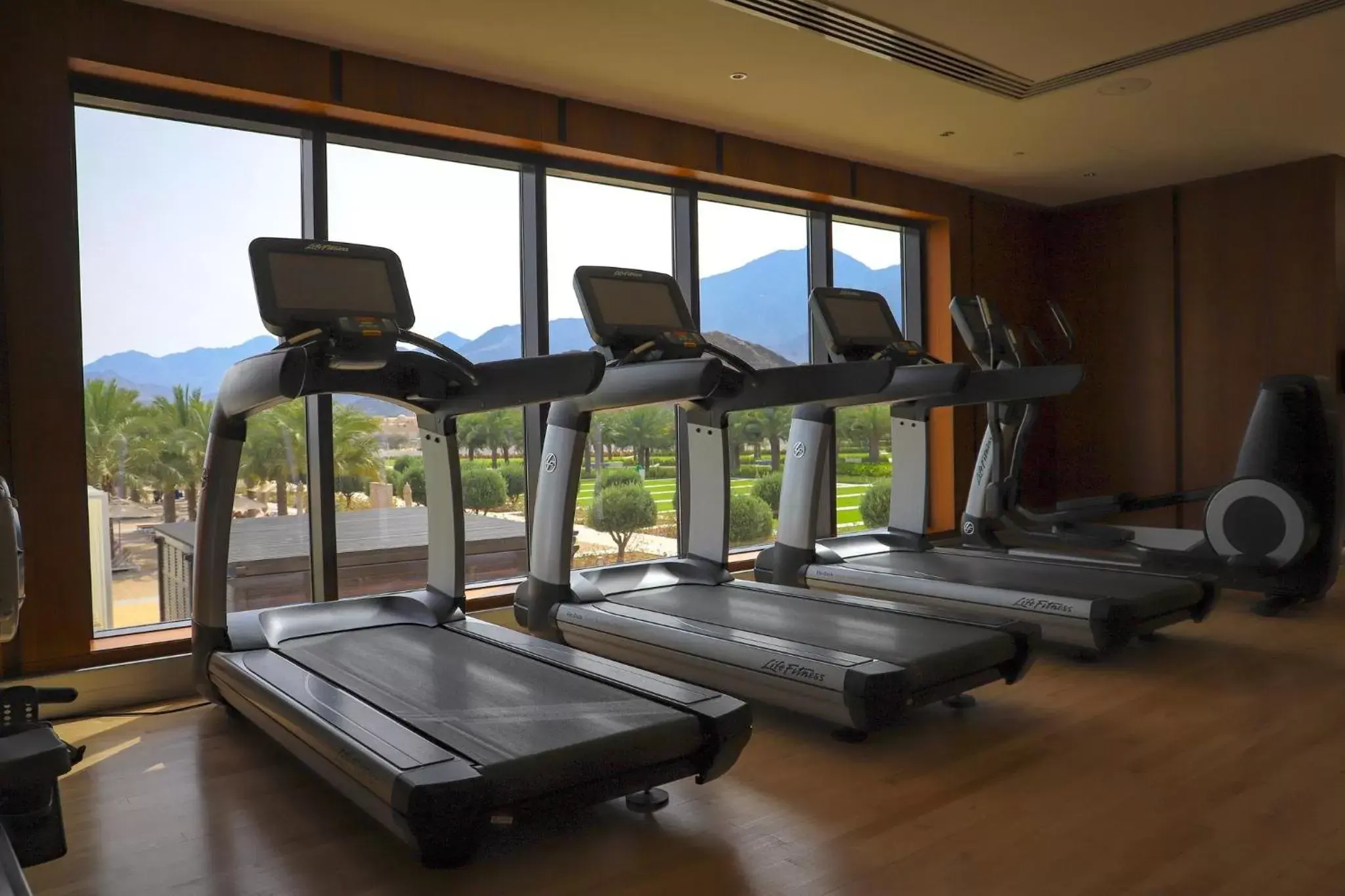 Spa and wellness centre/facilities, Fitness Center/Facilities in InterContinental Fujairah Resort, an IHG Hotel