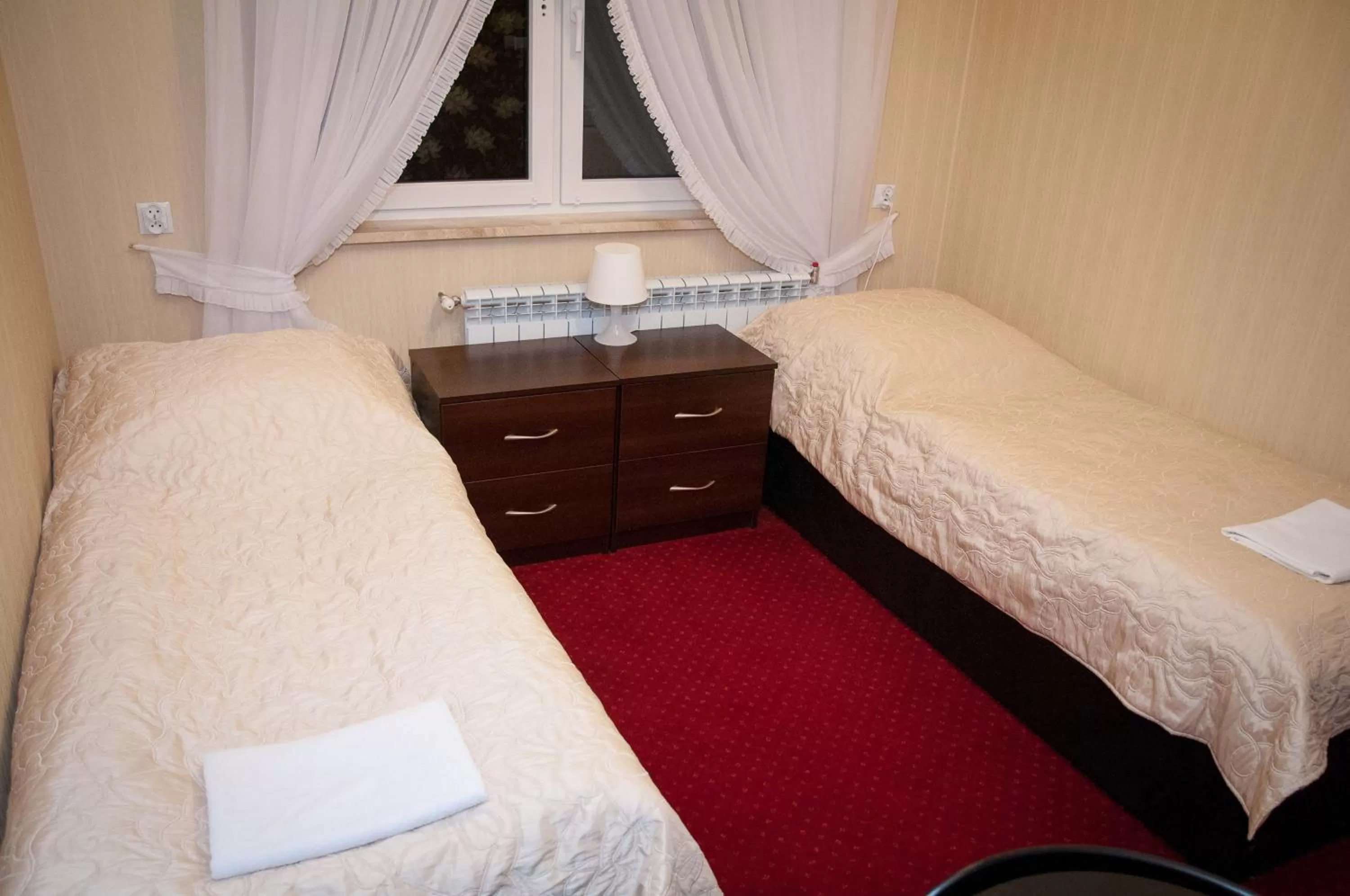 Photo of the whole room, Bed in "Arkadia"