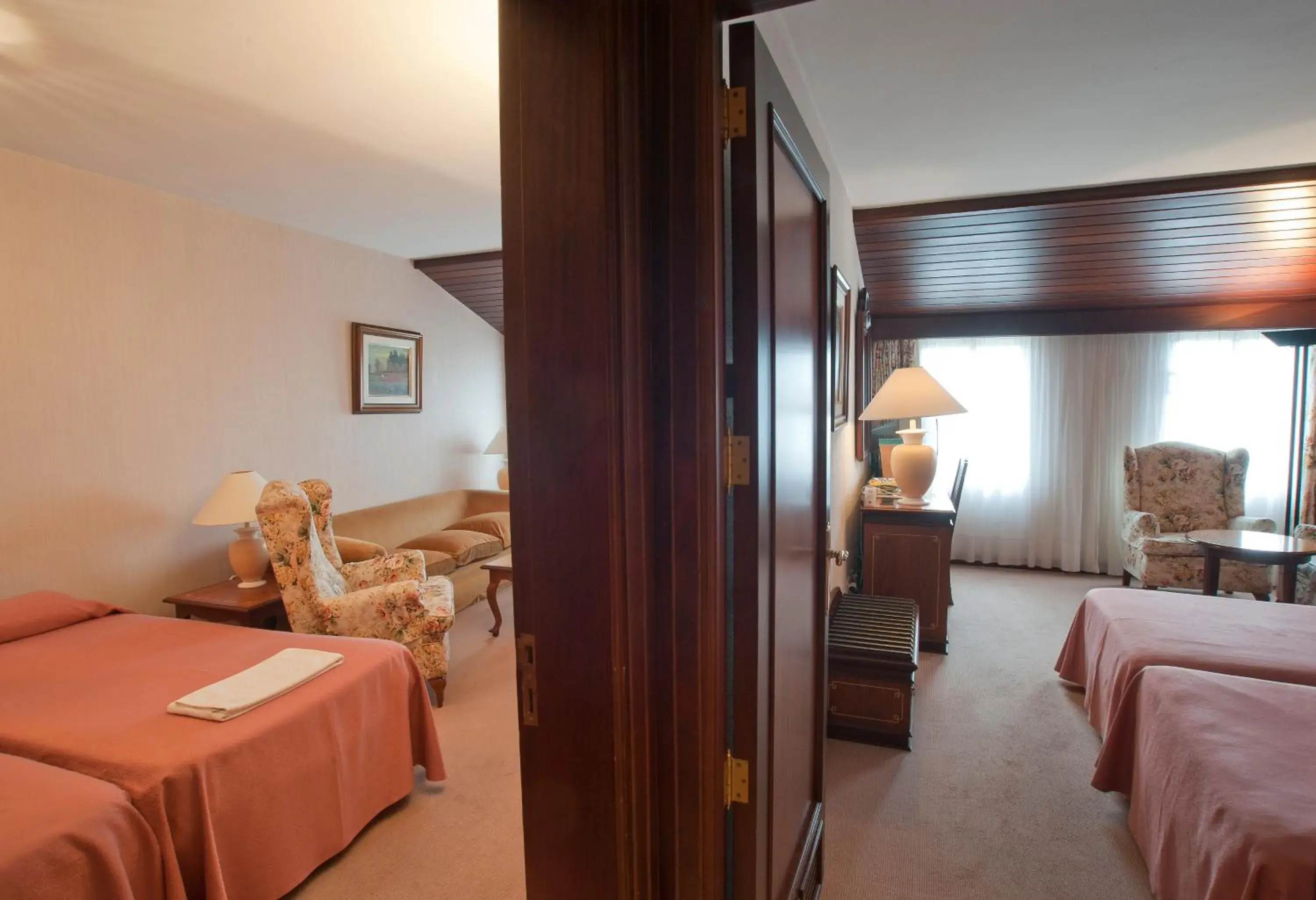Photo of the whole room in Hotel Riu Fluvi
