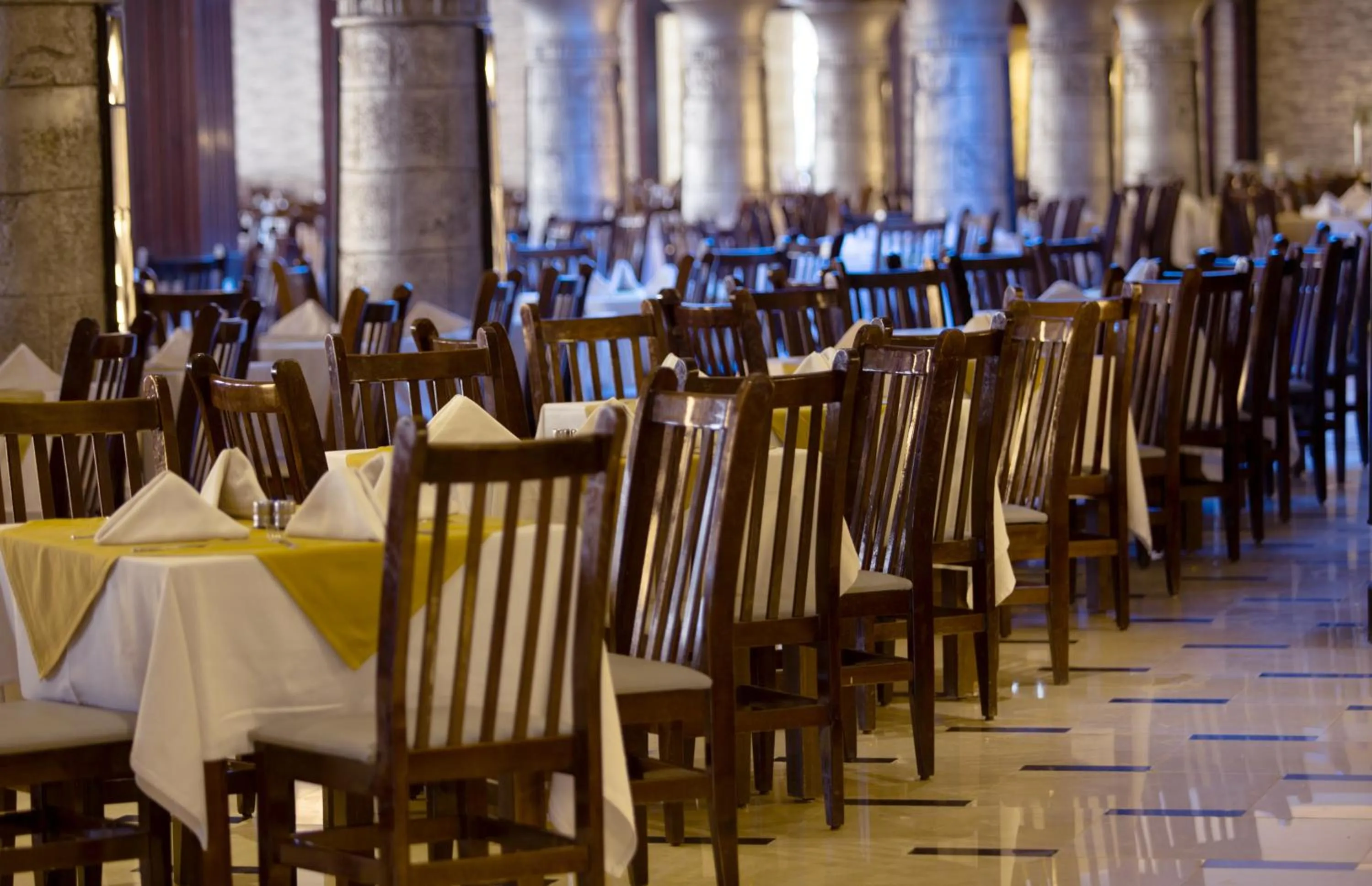 Restaurant/places to eat in Mirage Bay Resort & Aqua Park