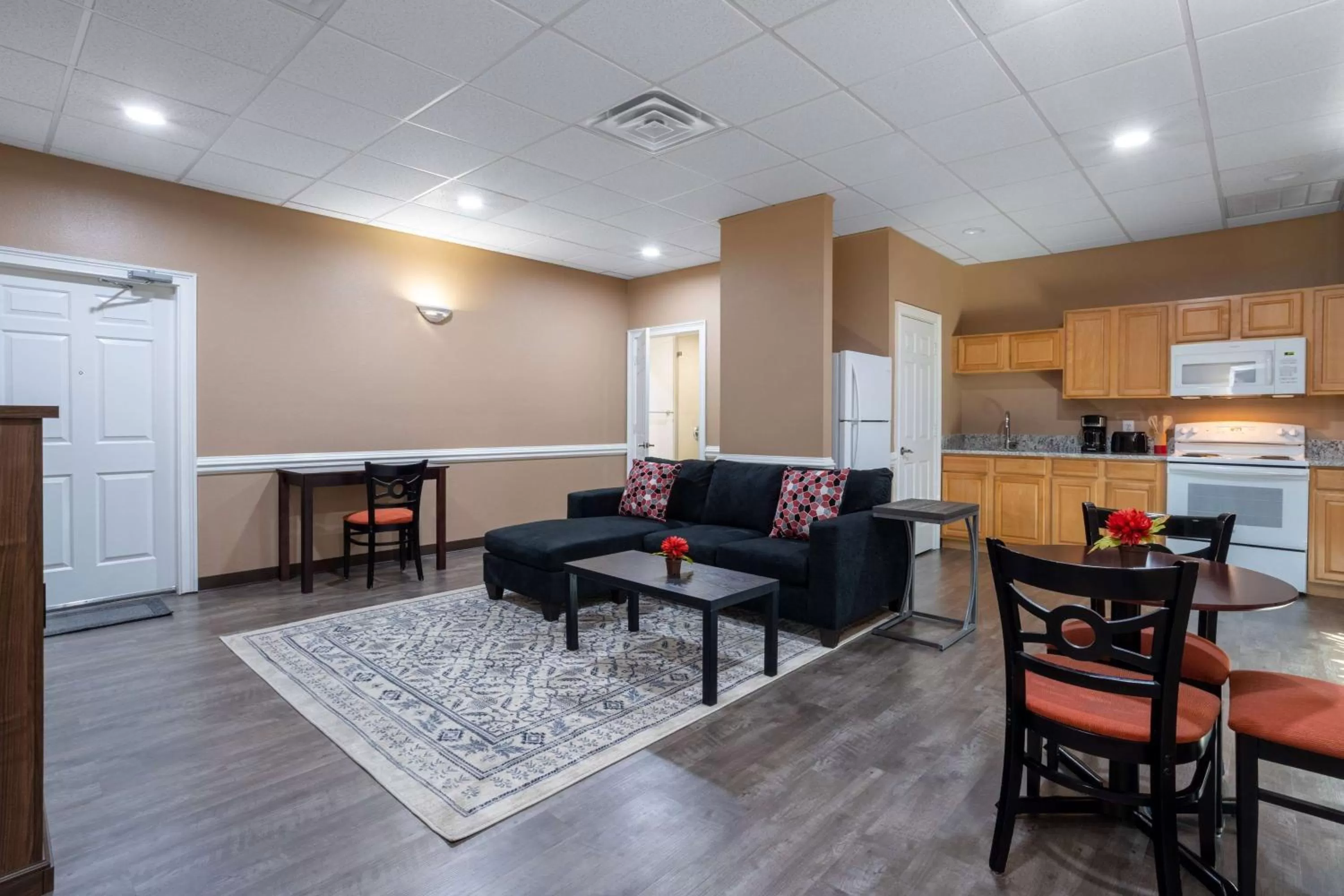 Bed in Travelodge by Wyndham Lakeland