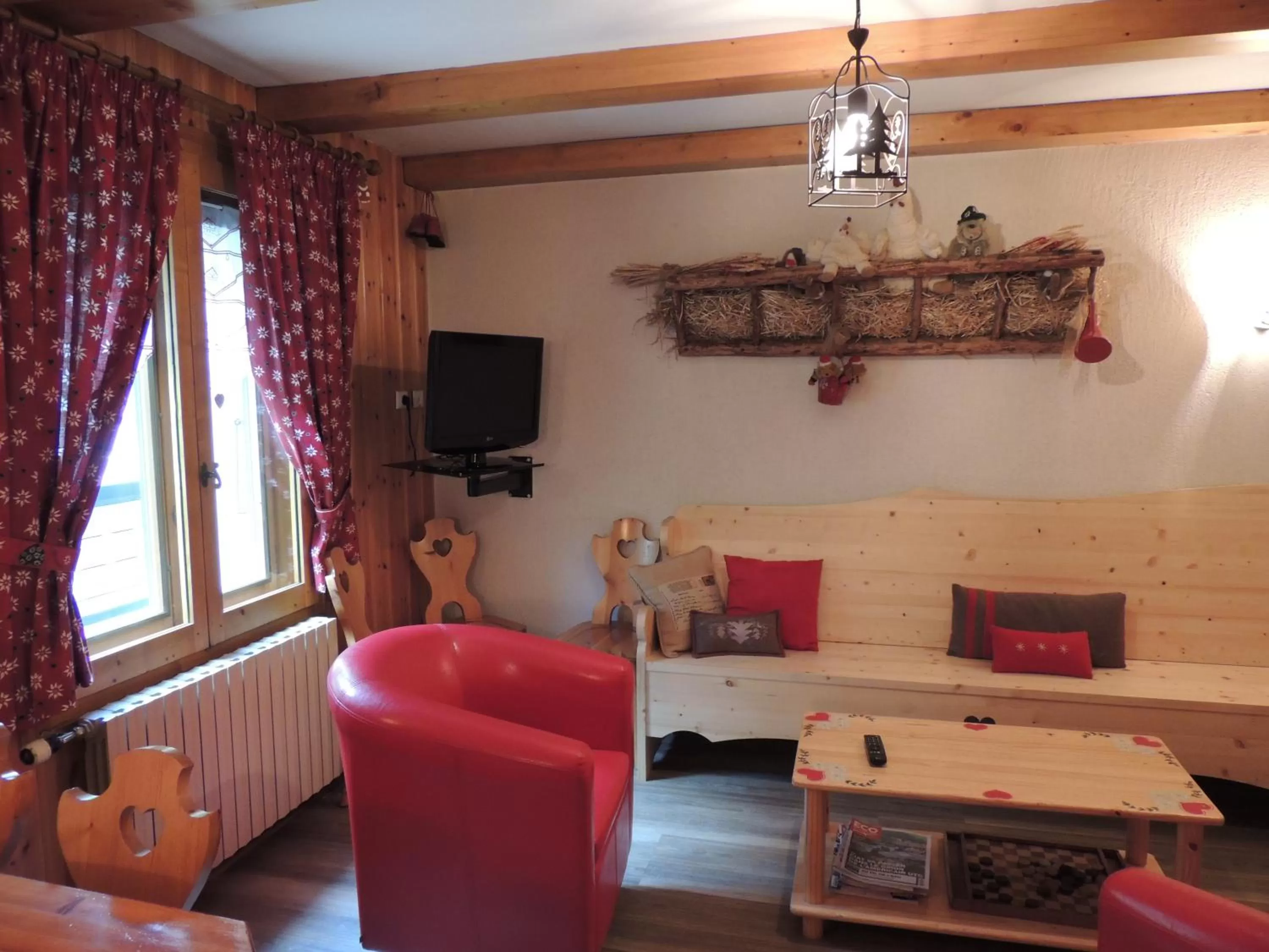 Lounge or bar in Hotel Les Granits