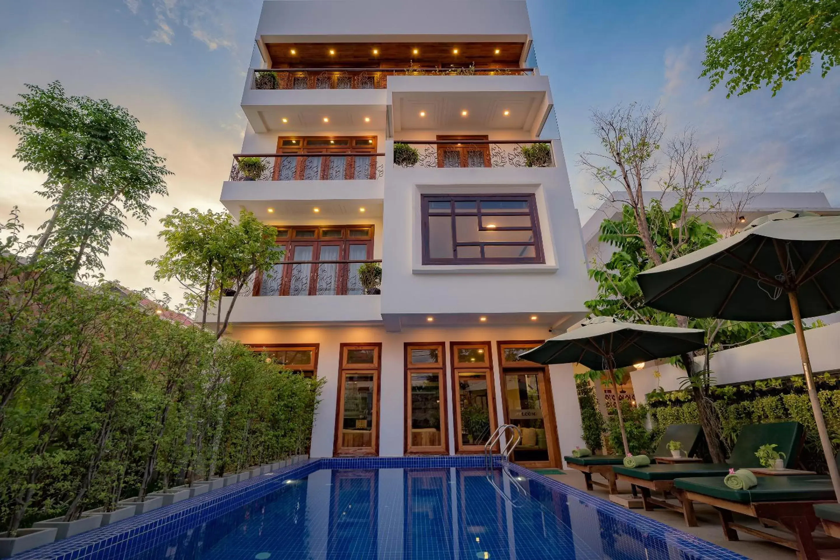 Pool view, Property Building in Rei Kandoeng Angkor