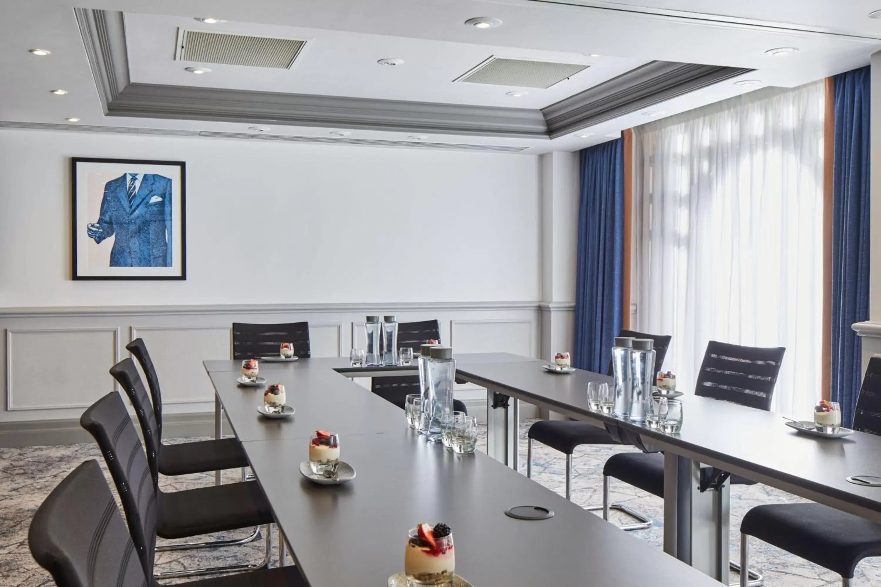 Meeting/conference room in Leeds Marriott Hotel