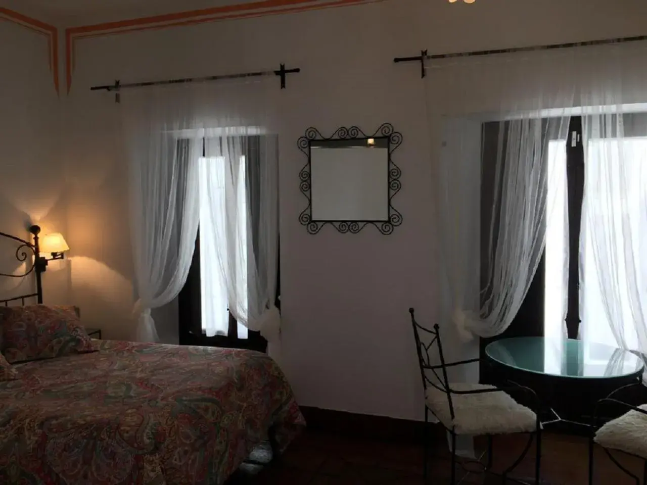 Photo of the whole room, Bed in Casa de los Naranjos