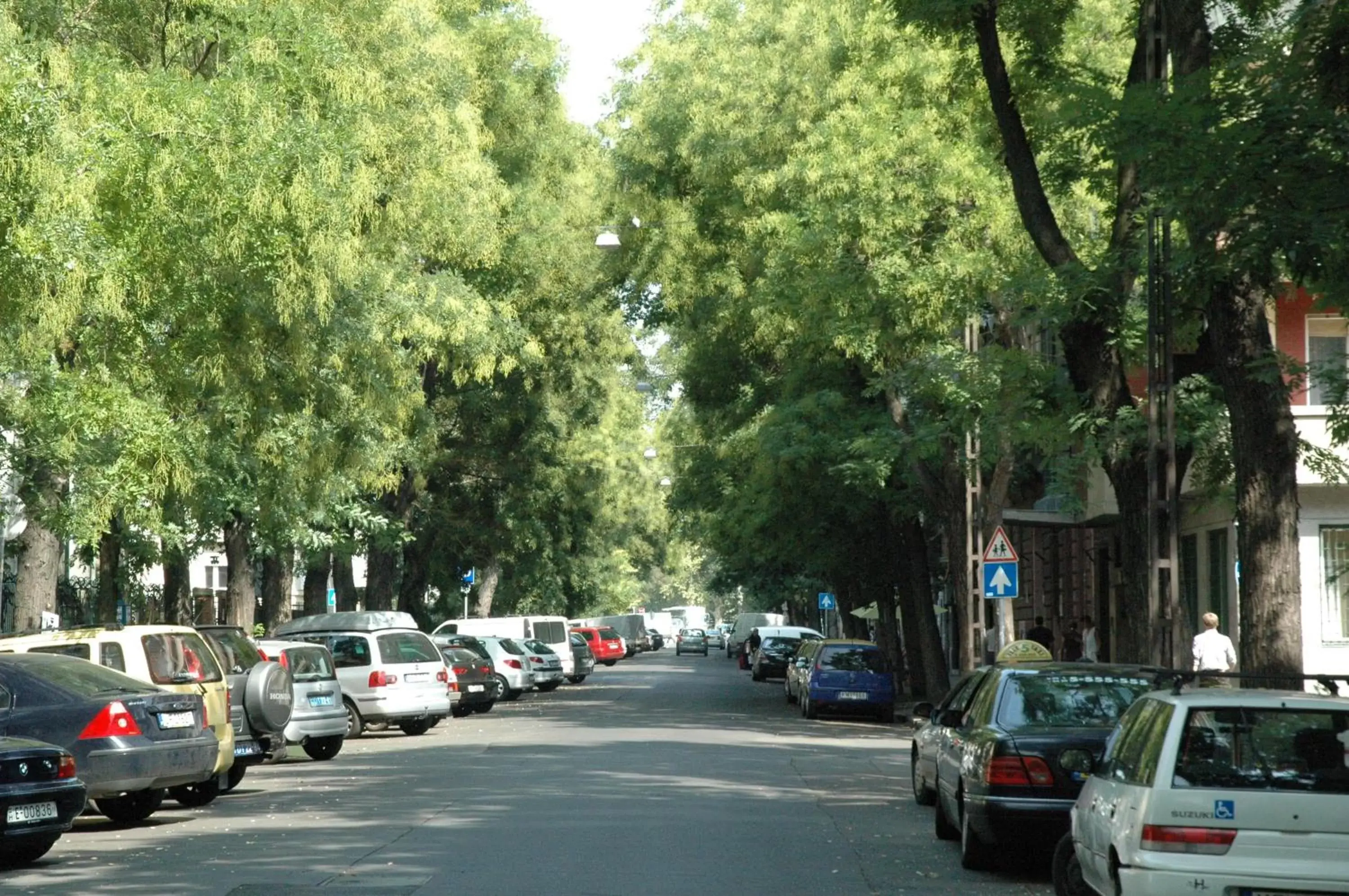 Area and facilities in Benczur Hotel