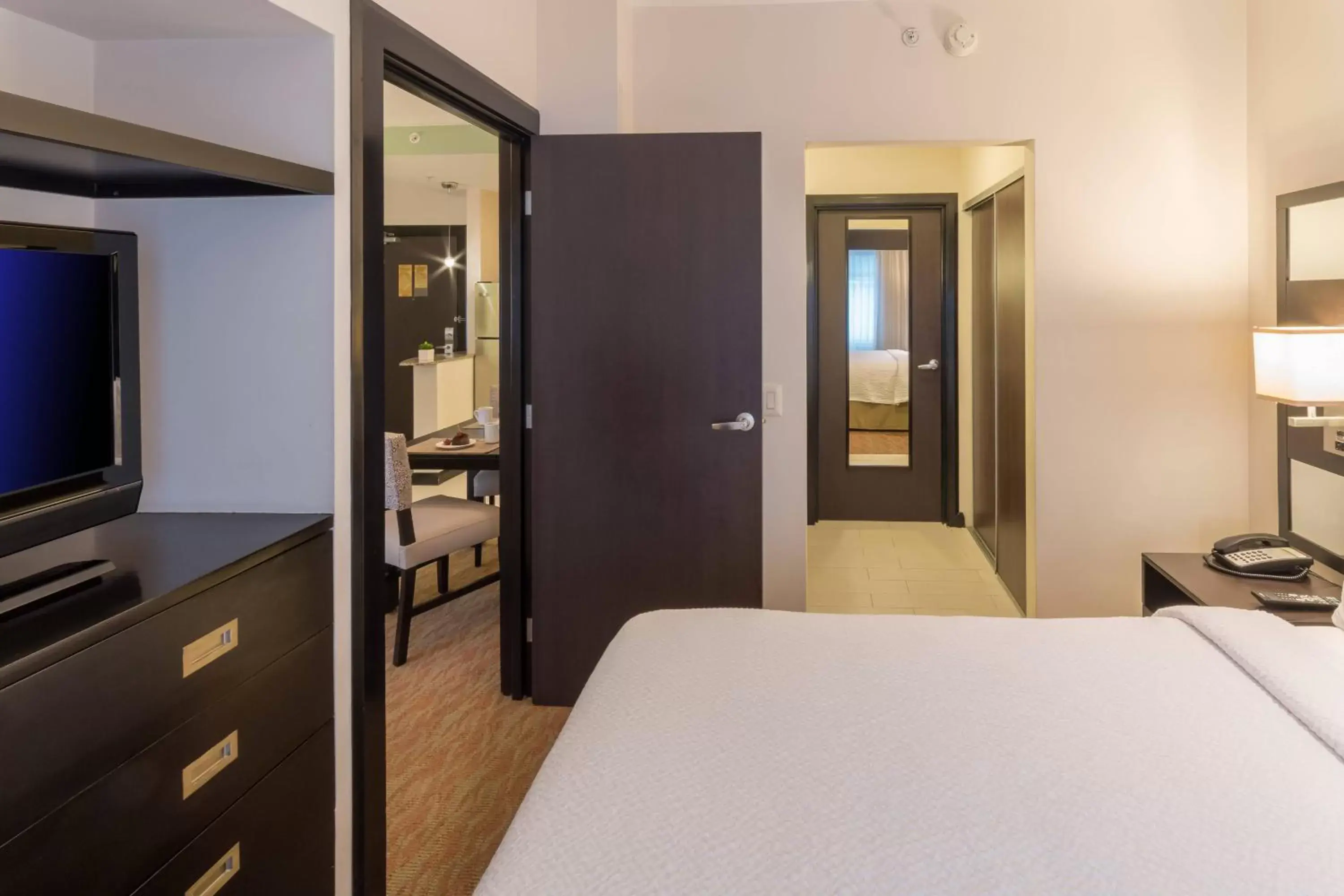 Bedroom, Bed in Residence Inn by Marriott San Jose Escazu