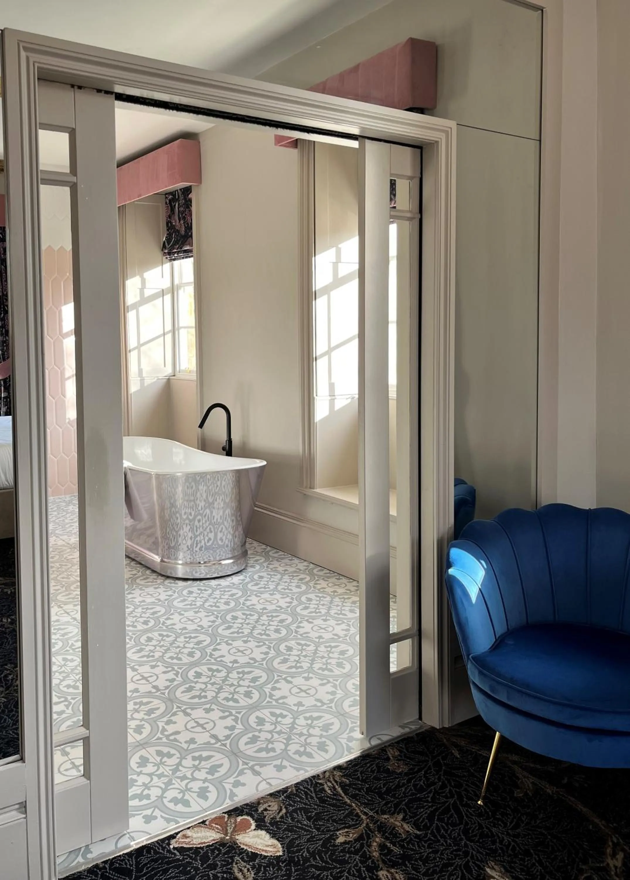 Bathroom in The Haycock Manor Hotel