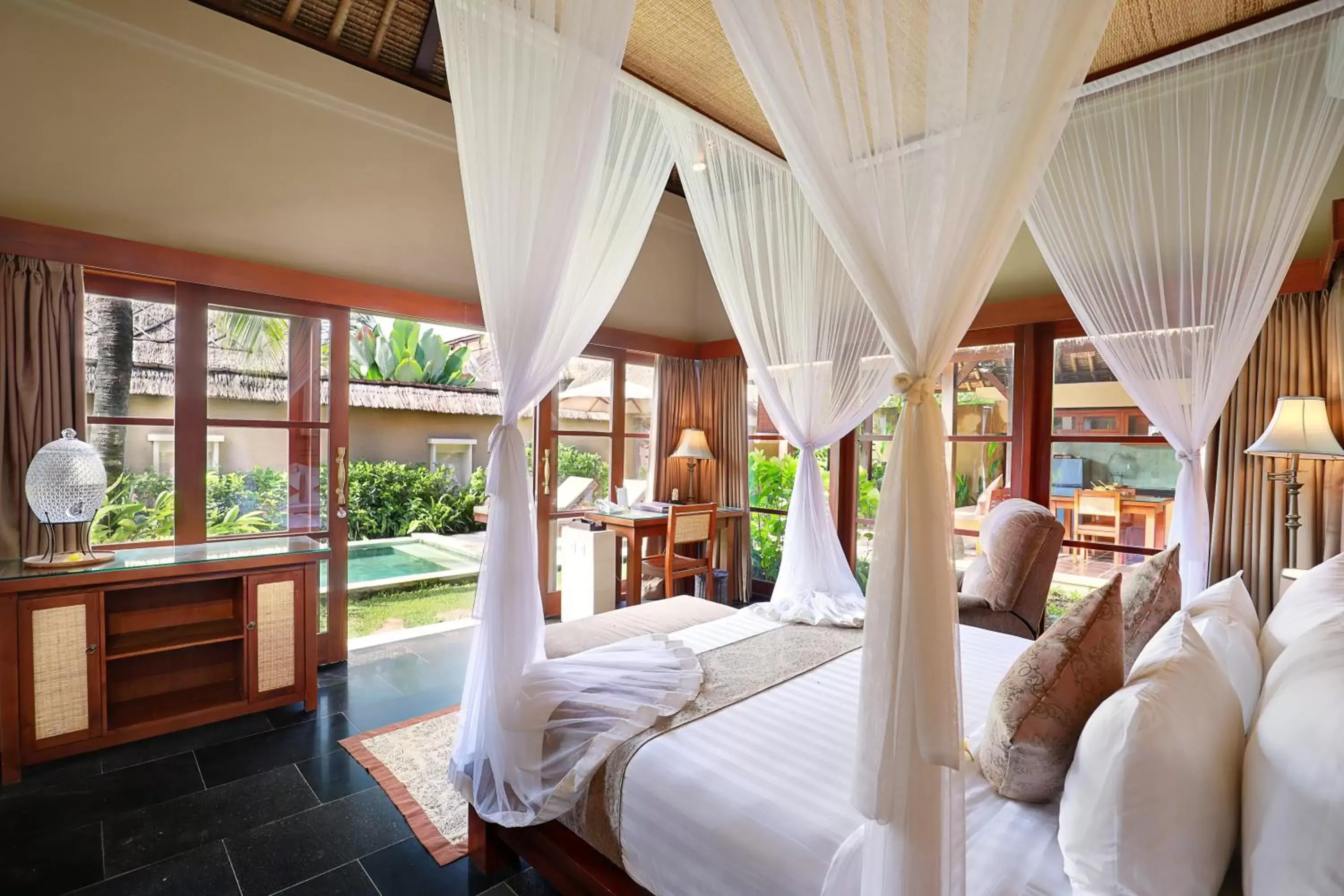 Bed in Ubud Nyuh Bali Resort & Spa - CHSE Certified