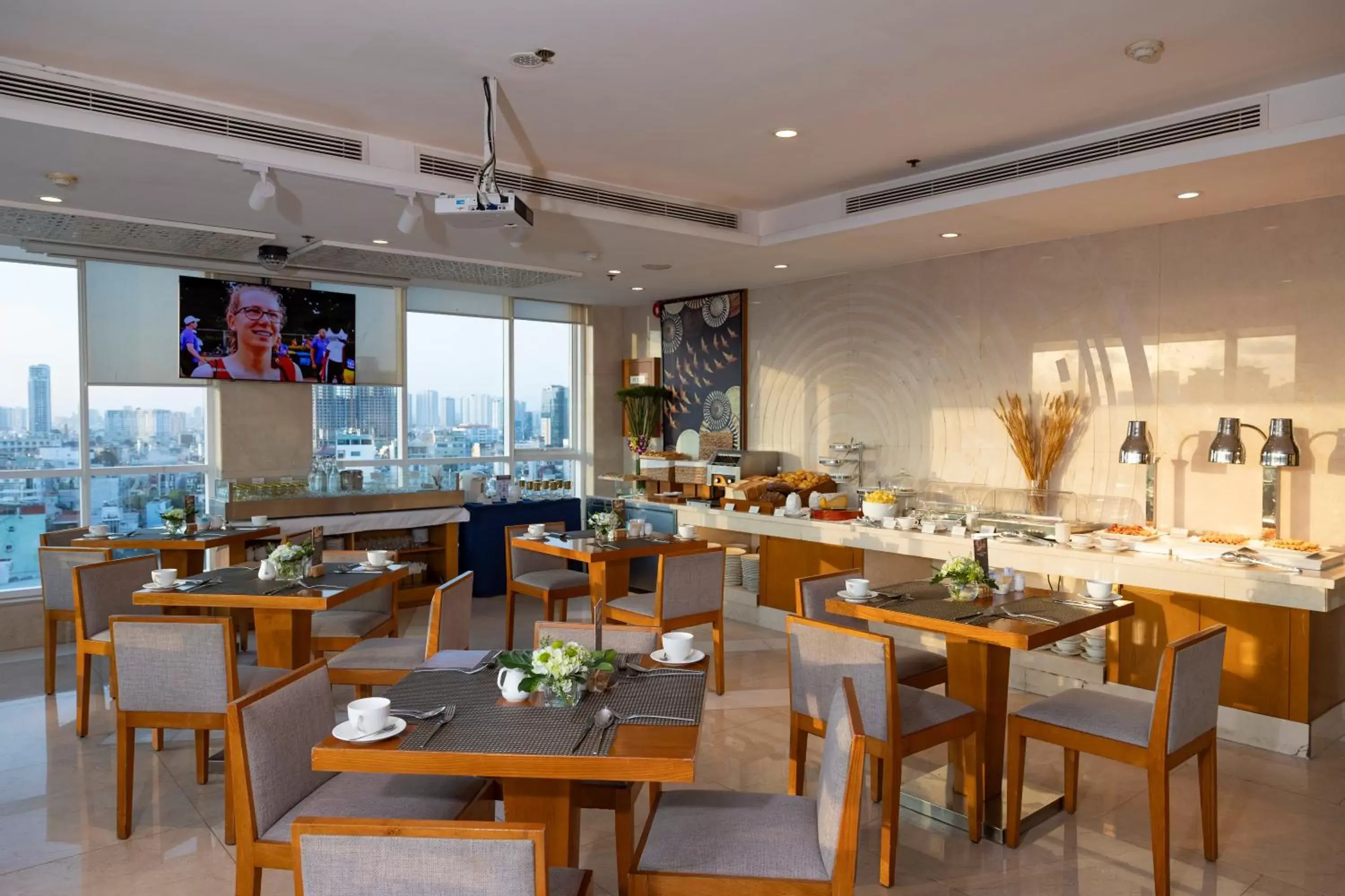 Breakfast, Restaurant/Places to Eat in Harmony Saigon Hotel & Spa