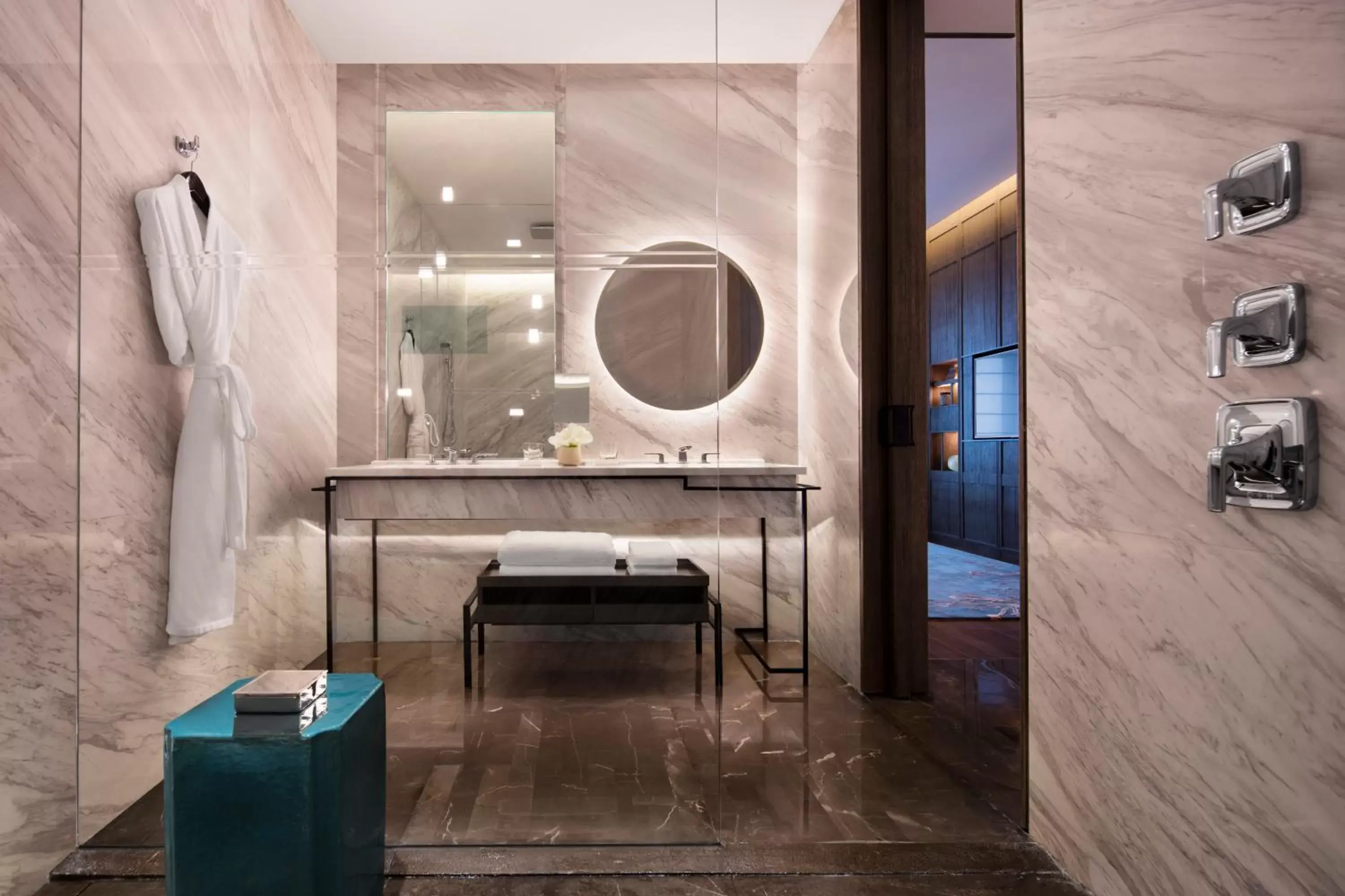 Bathroom in Park Hyatt Hangzhou