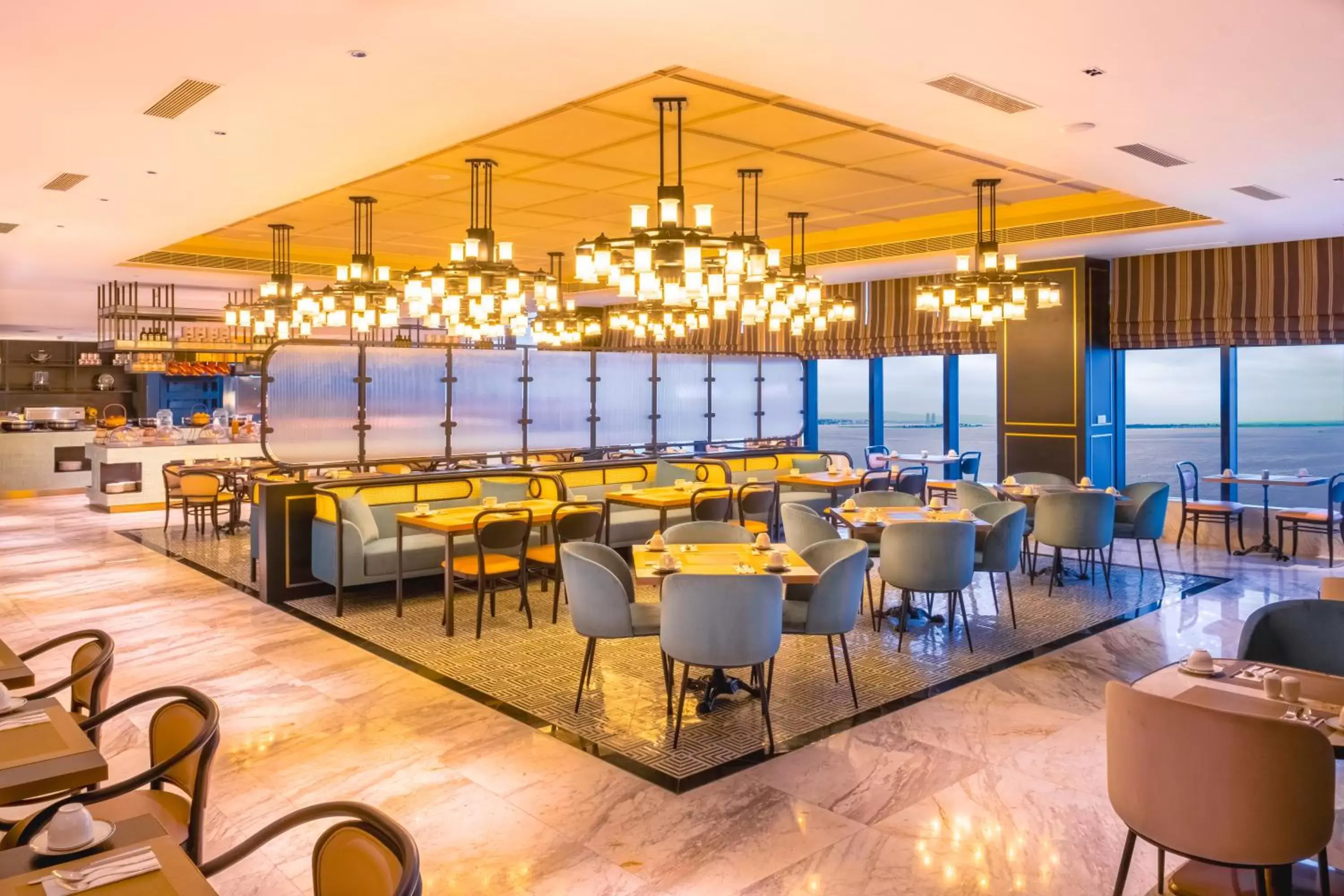 Restaurant/places to eat, Lounge/Bar in Hilton Kinshasa
