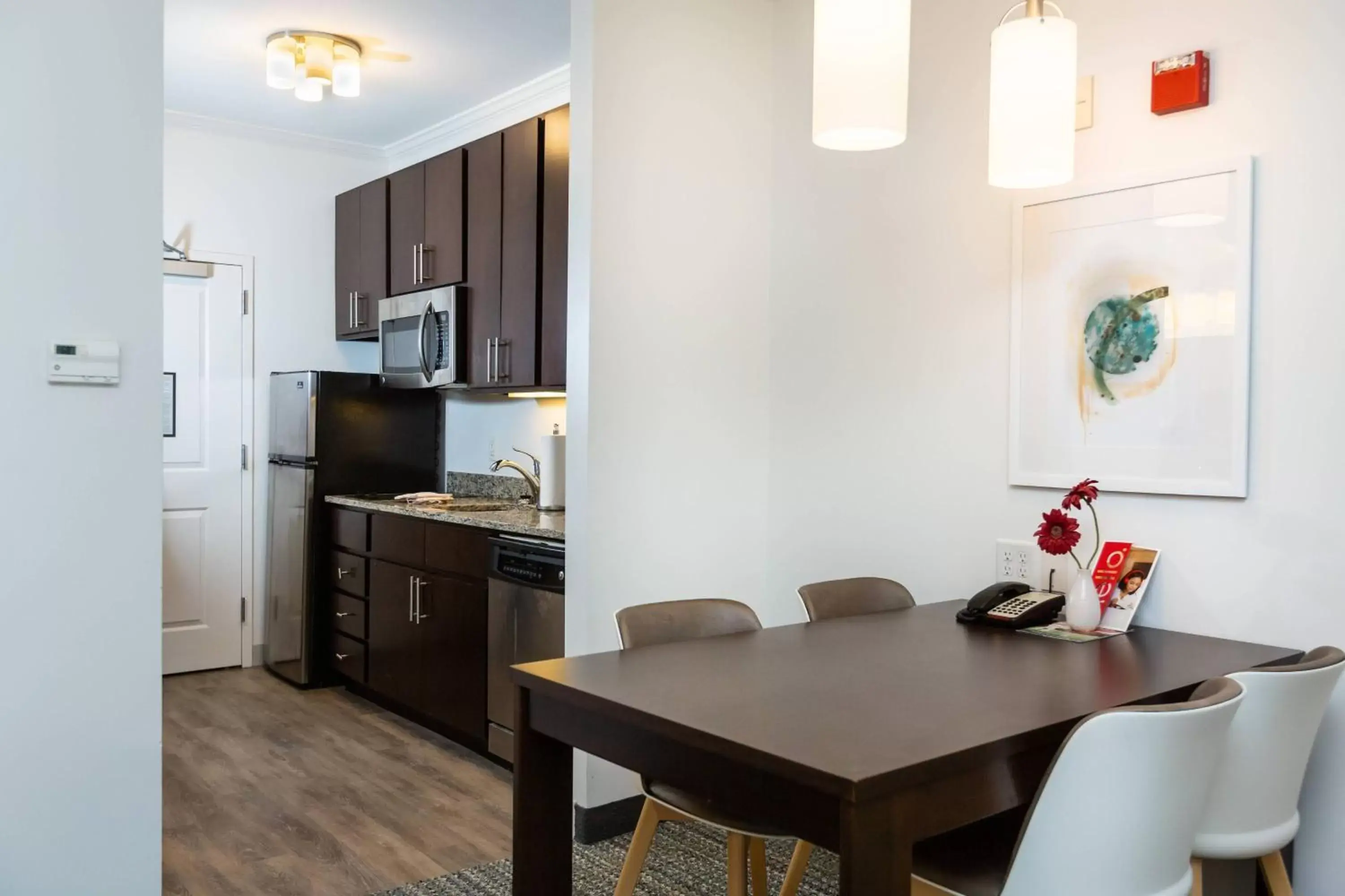 Kitchen or kitchenette, Kitchen/Kitchenette in TownePlace Suites by Marriott Bowling Green