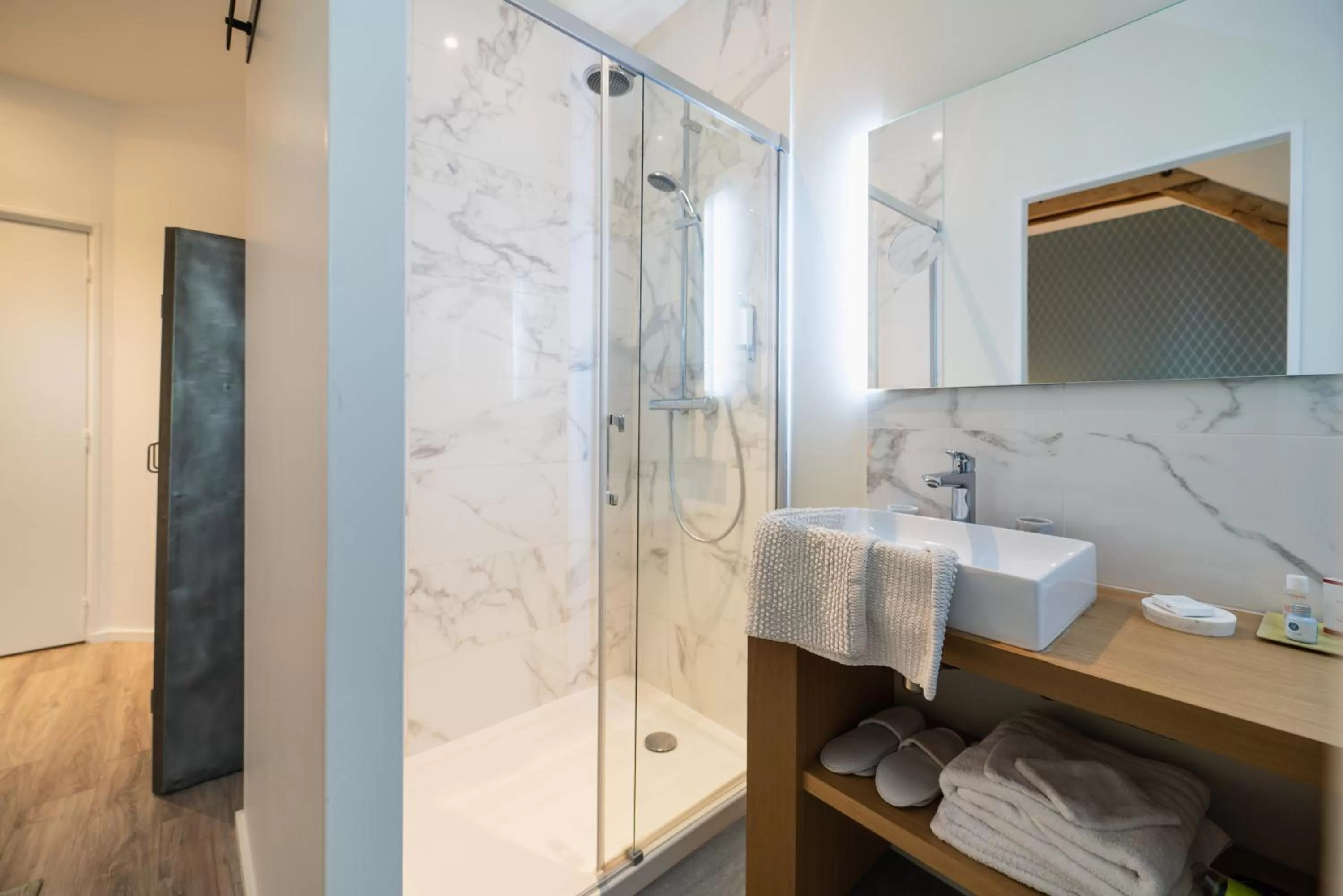 Bathroom in La Poignardière