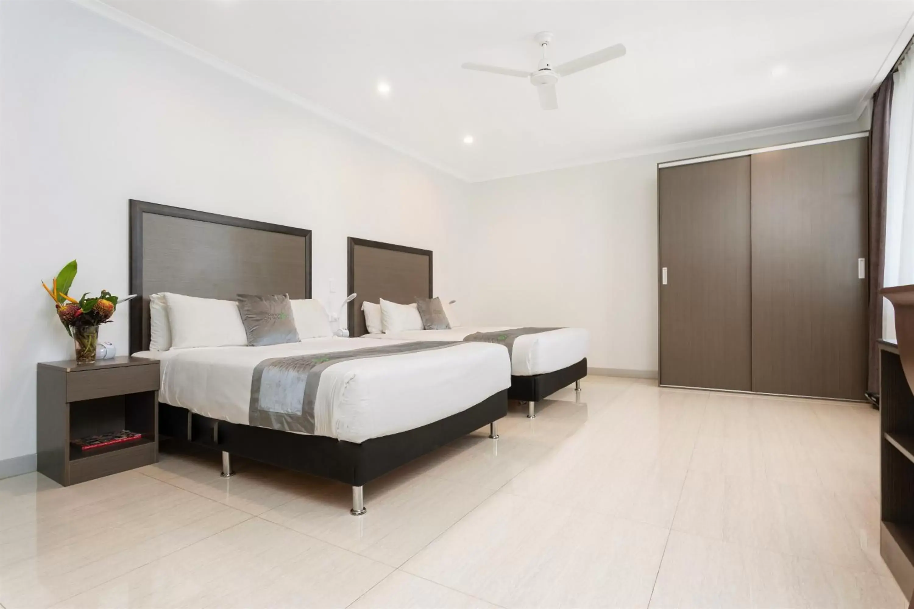 Bed in Darwin City Hotel