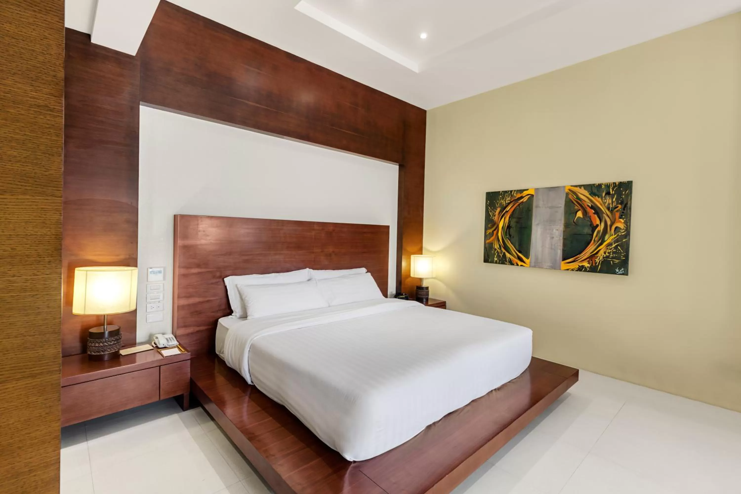 Bathroom, Bed in Kandaya Resort