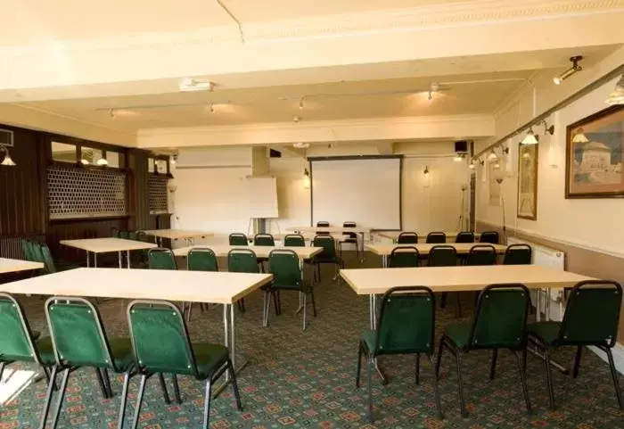 Business facilities in Raven Hotel by Greene King Inns