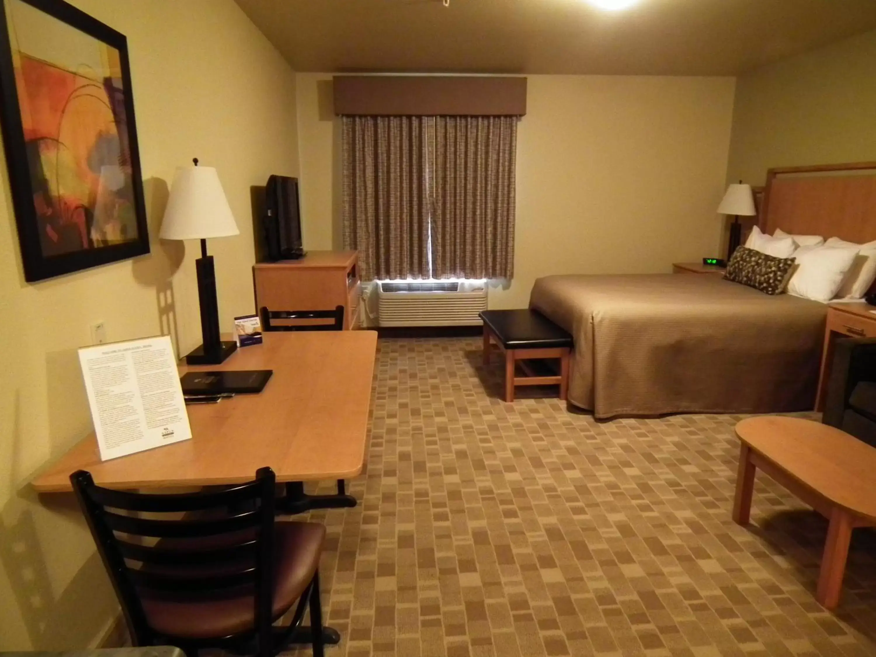 Photo of the whole room in Aspen Suites Hotel Juneau