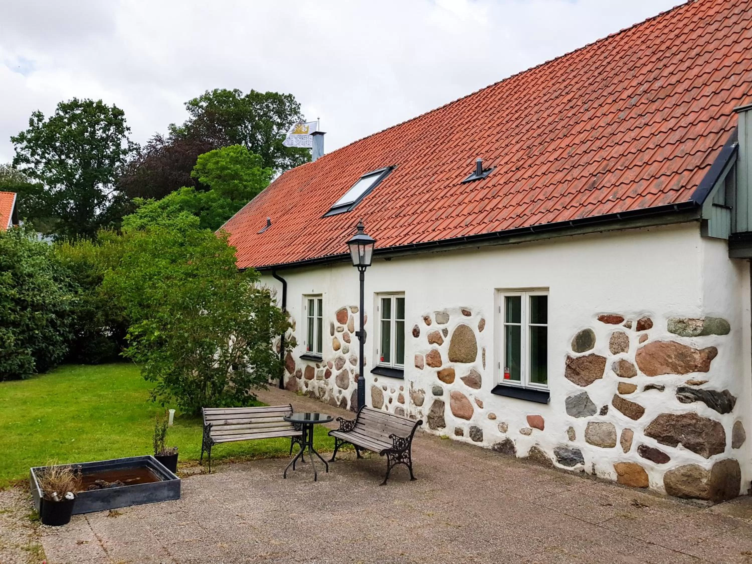 Property building in Stora Herrestad B&B