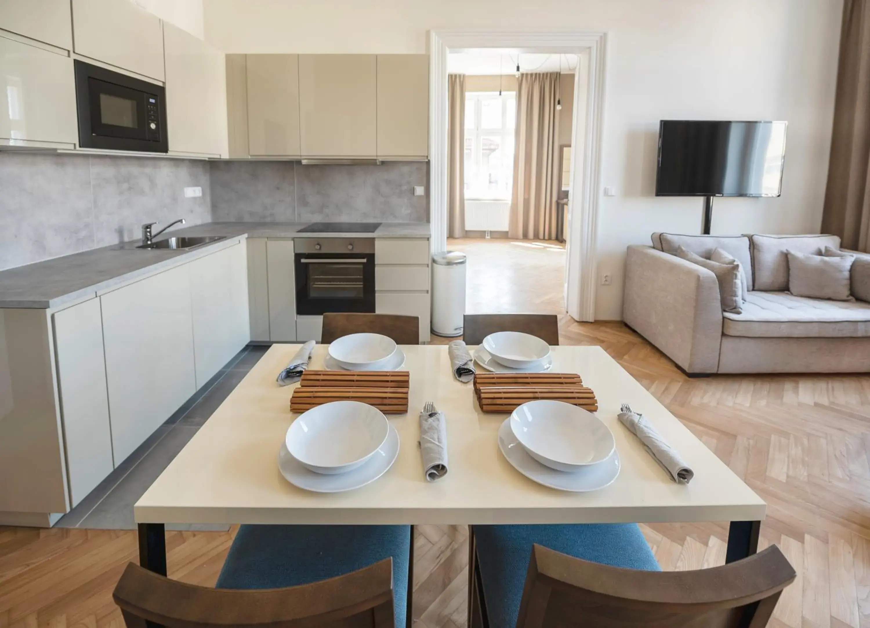 Kitchen/Kitchenette in Letna Garden Suites