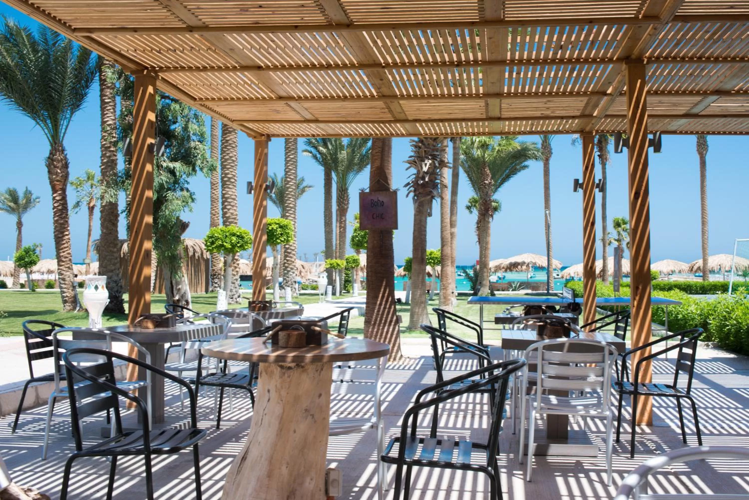 Restaurant/places to eat in Meraki Resort - Adults Only