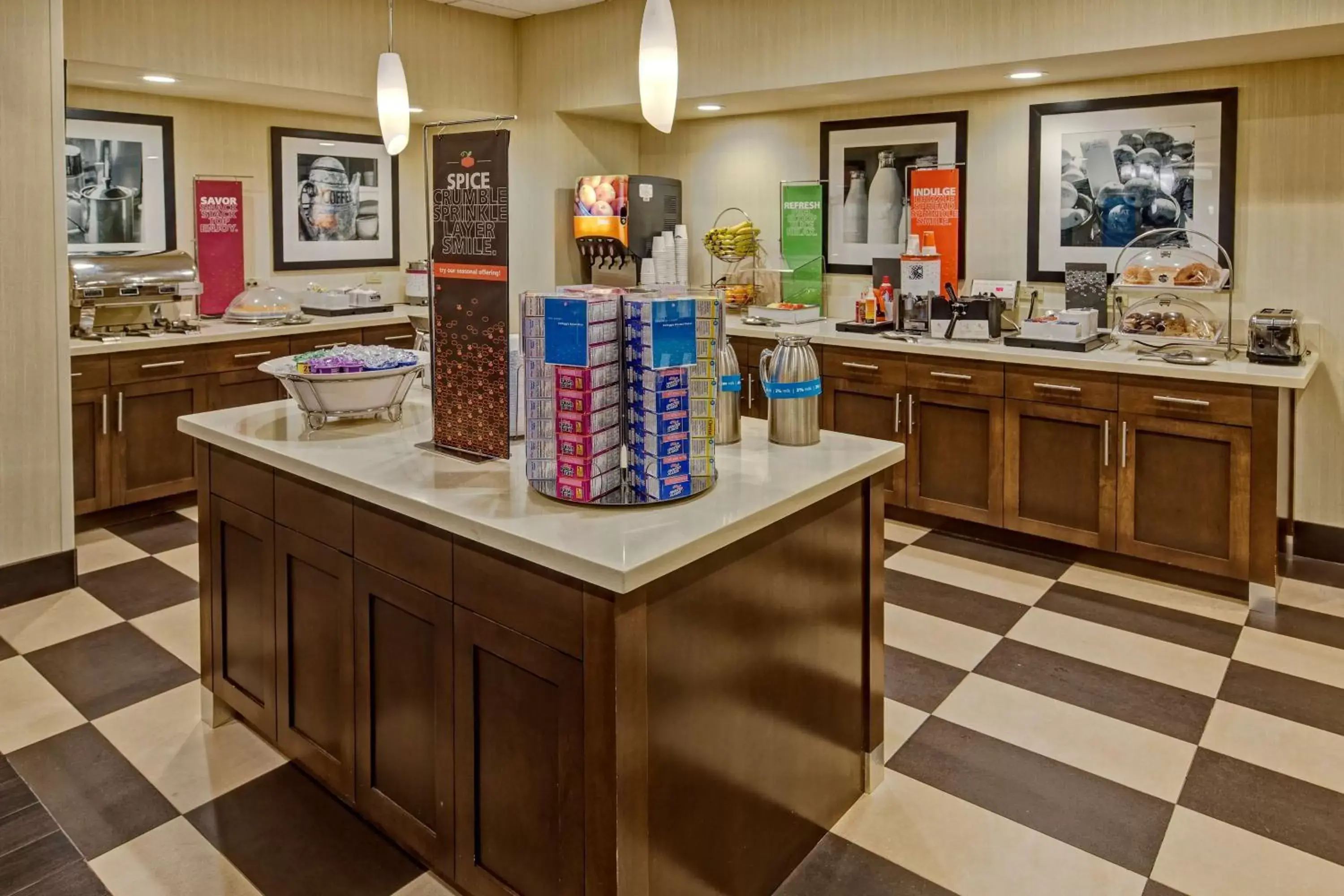 Dining area, Restaurant/Places to Eat in Hampton Inn Houston Baytown