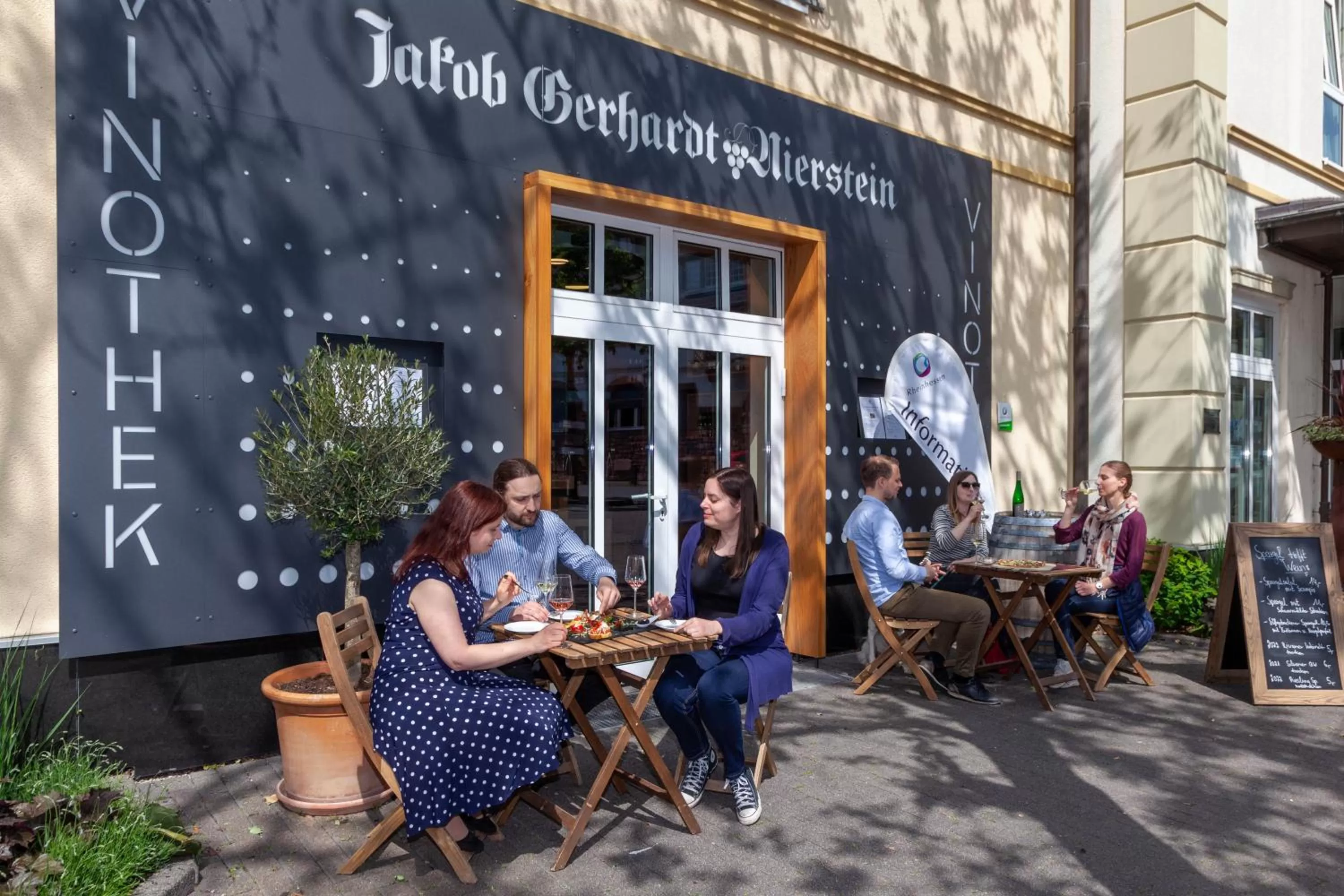 Property building in Best Western Wein- und Parkhotel
