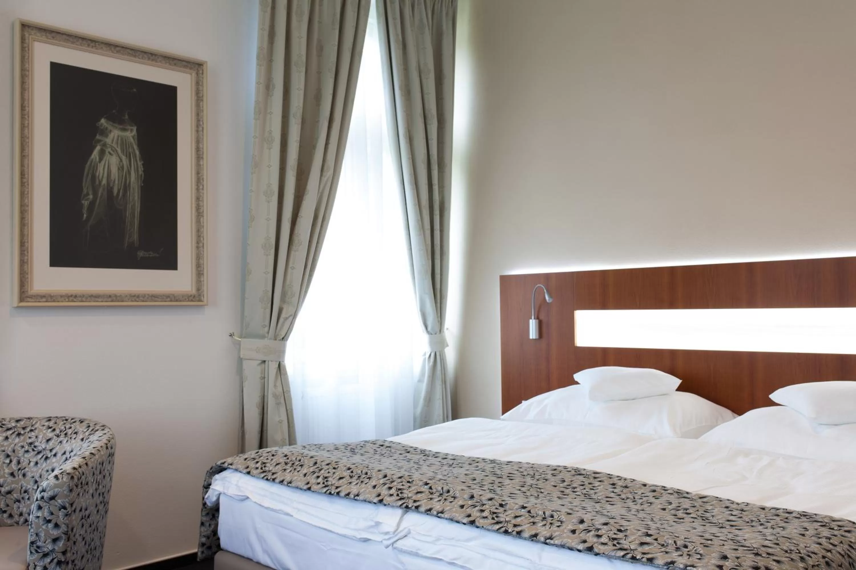 Photo of the whole room, Bed in Zámeček Petrovice