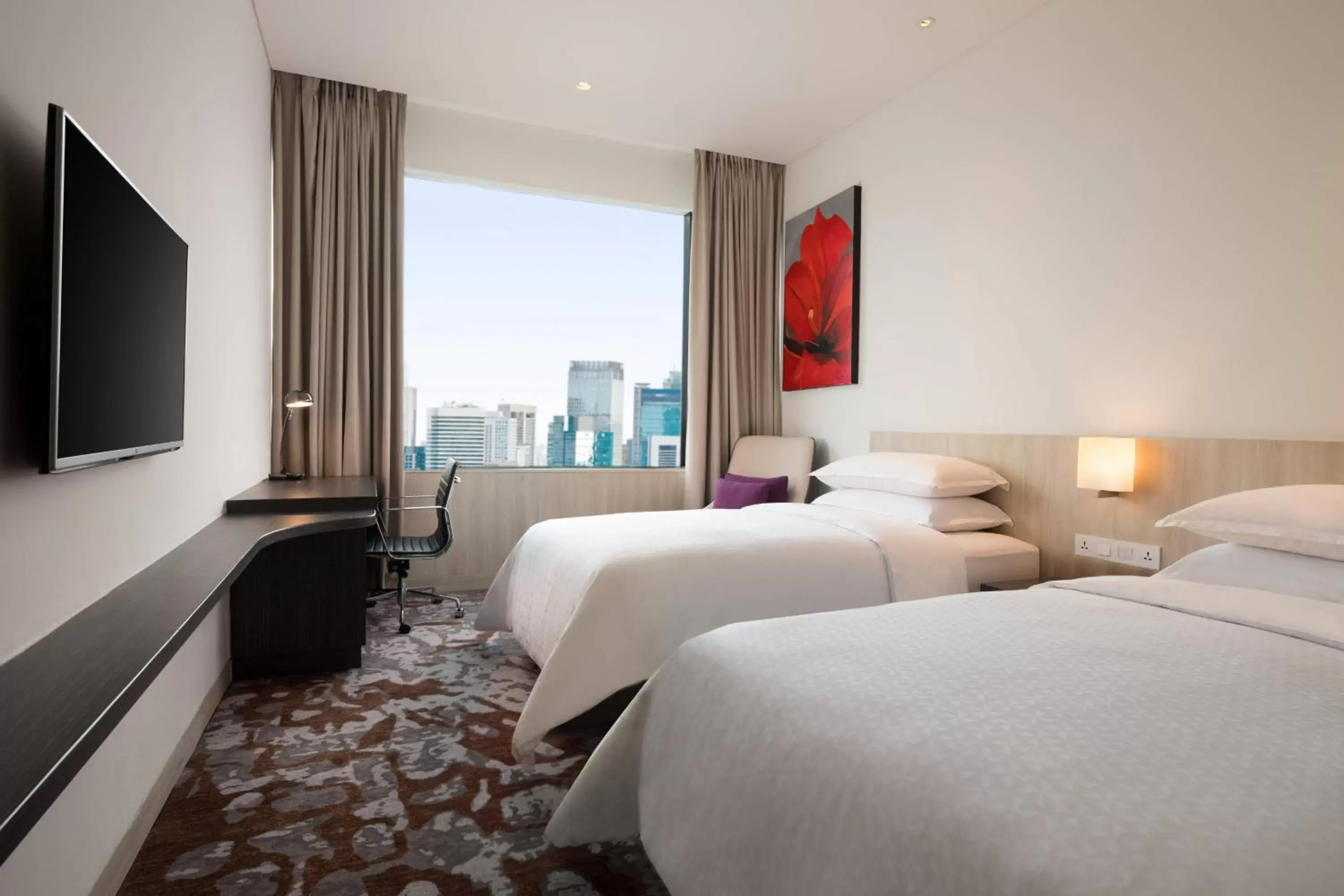 Photo of the whole room, Bed in Four Points by Sheraton Jakarta Thamrin