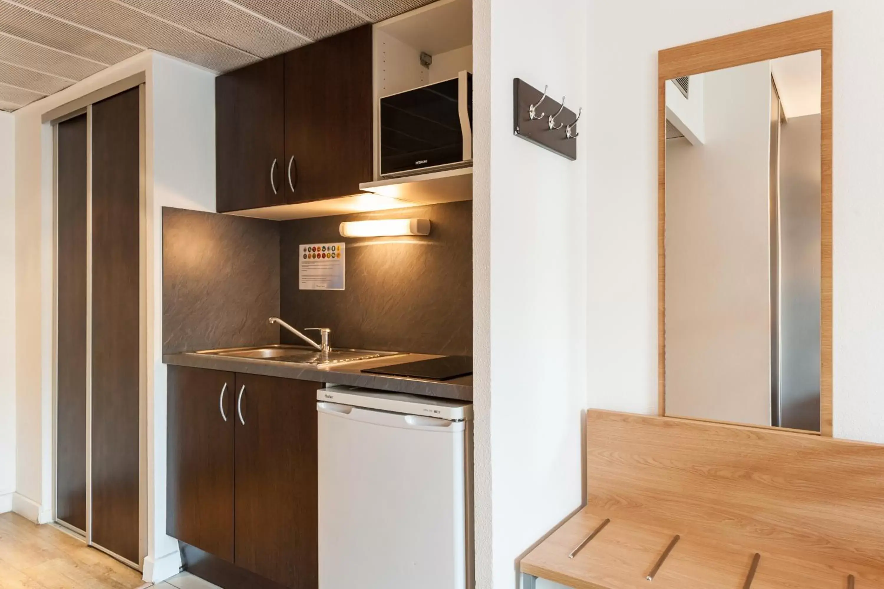 Kitchen or kitchenette, Kitchen/Kitchenette in Residhotel Le Grand Prado