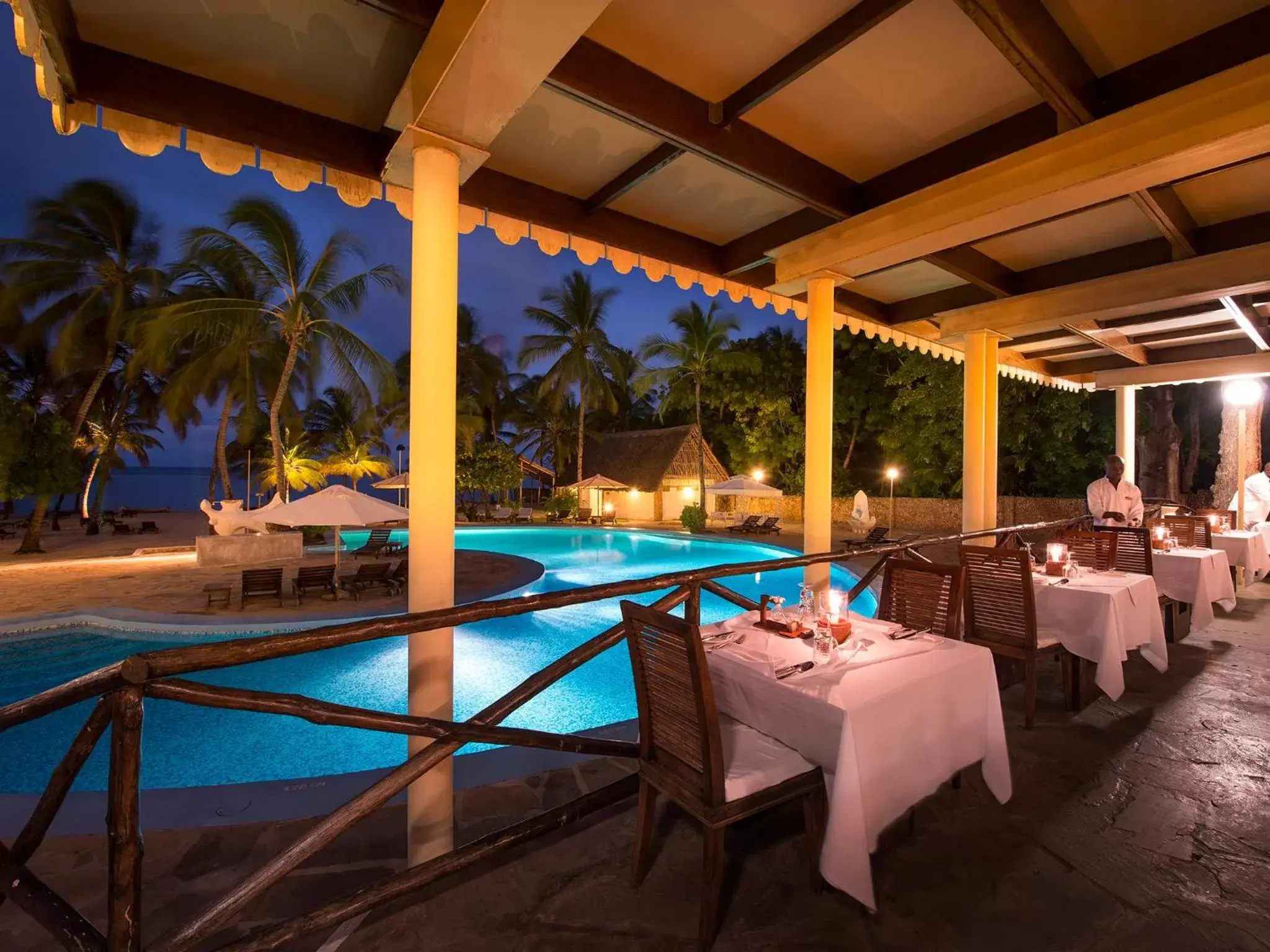Restaurant/places to eat, Swimming Pool in Diamonds Dream of Africa