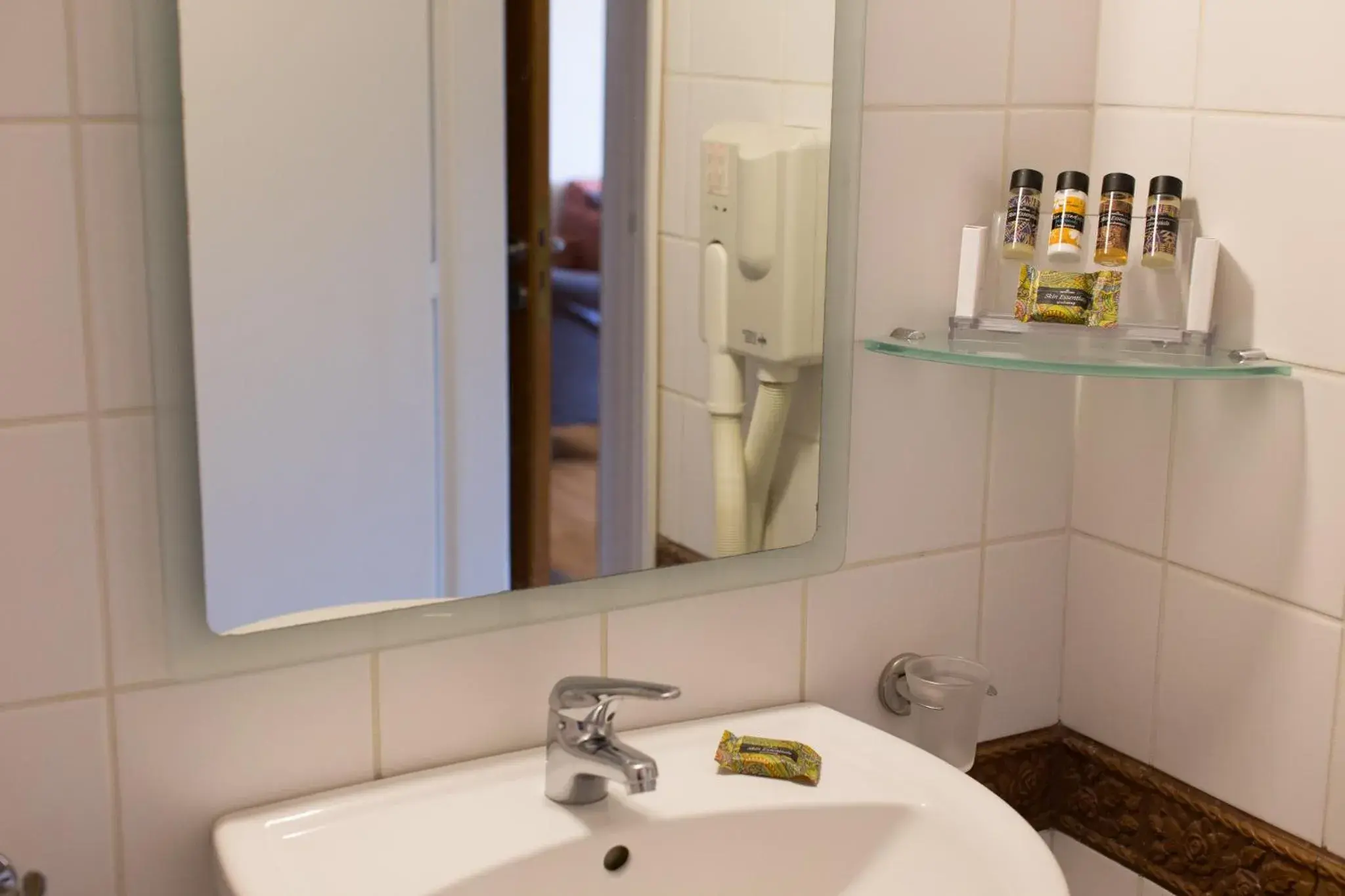 Bathroom in Delice Hotel - Family Apartments
