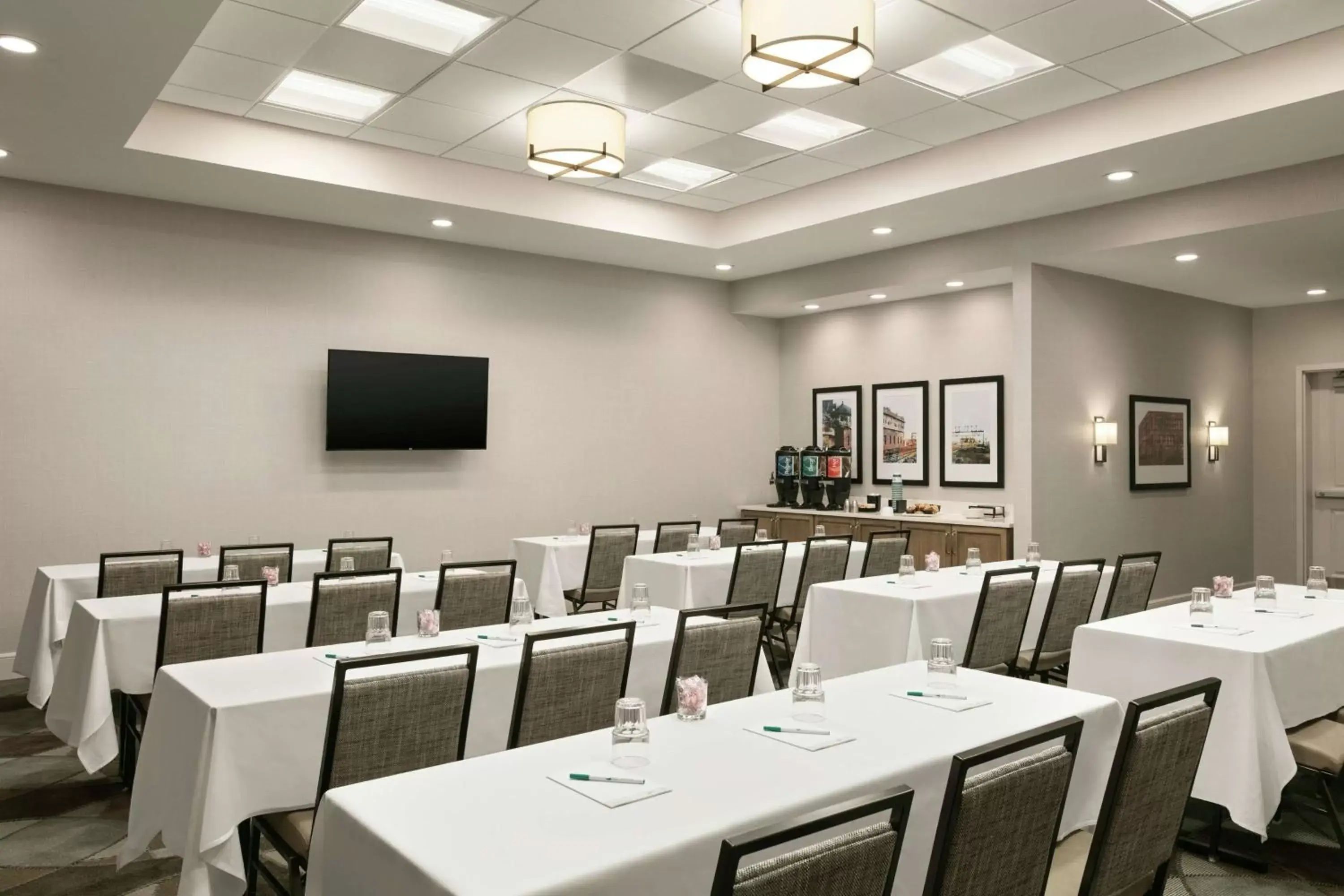 Meeting/conference room in Homewood Suites By Hilton Worcester