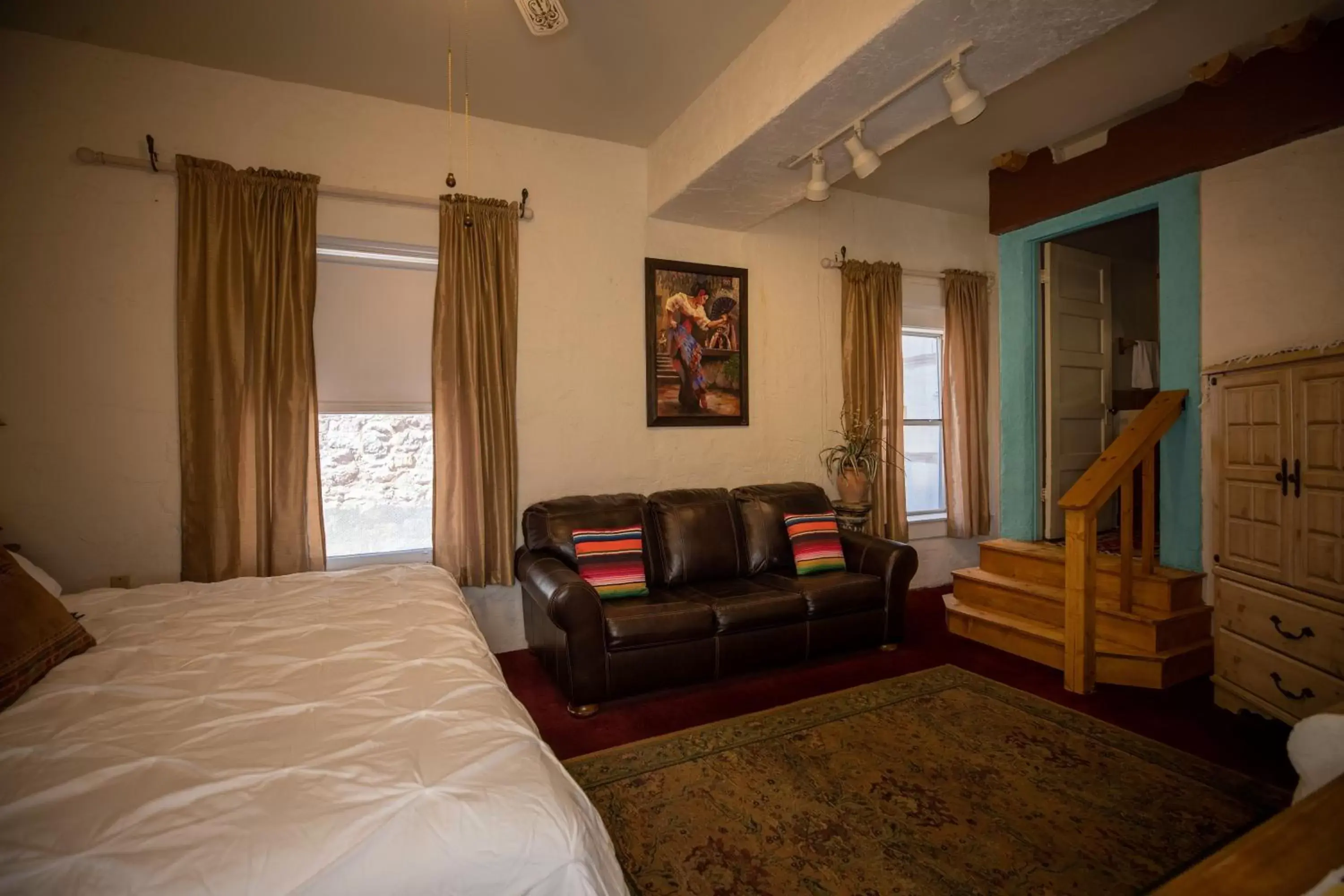 Seating area in Bisbee Grand Hotel