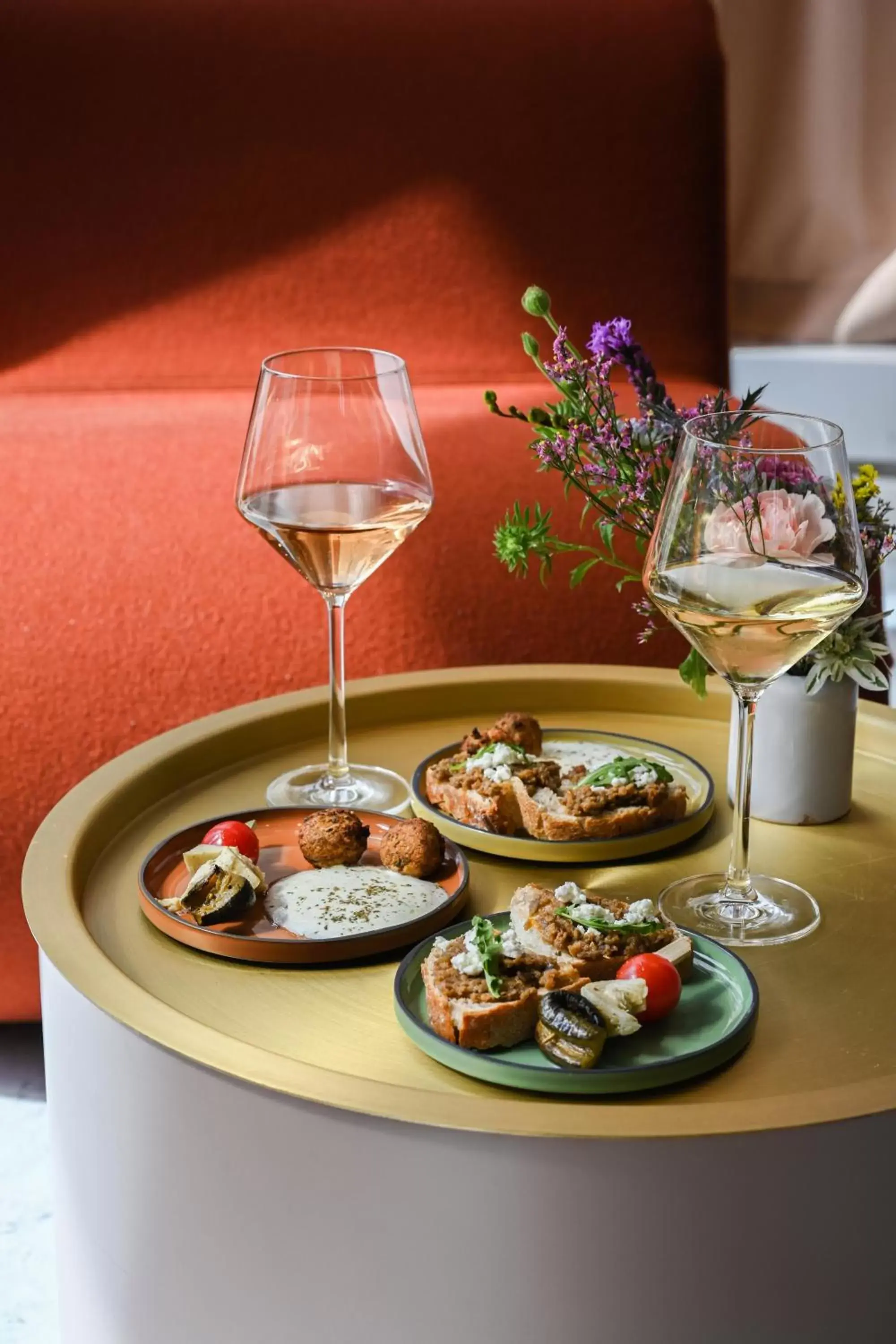 Food and drinks, Lunch and Dinner in Okko Hotels Strasbourg Centre