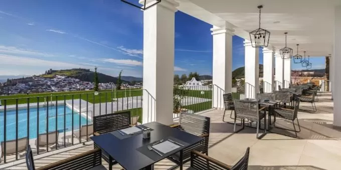 Restaurant/places to eat in Barceló Aracena & Spa